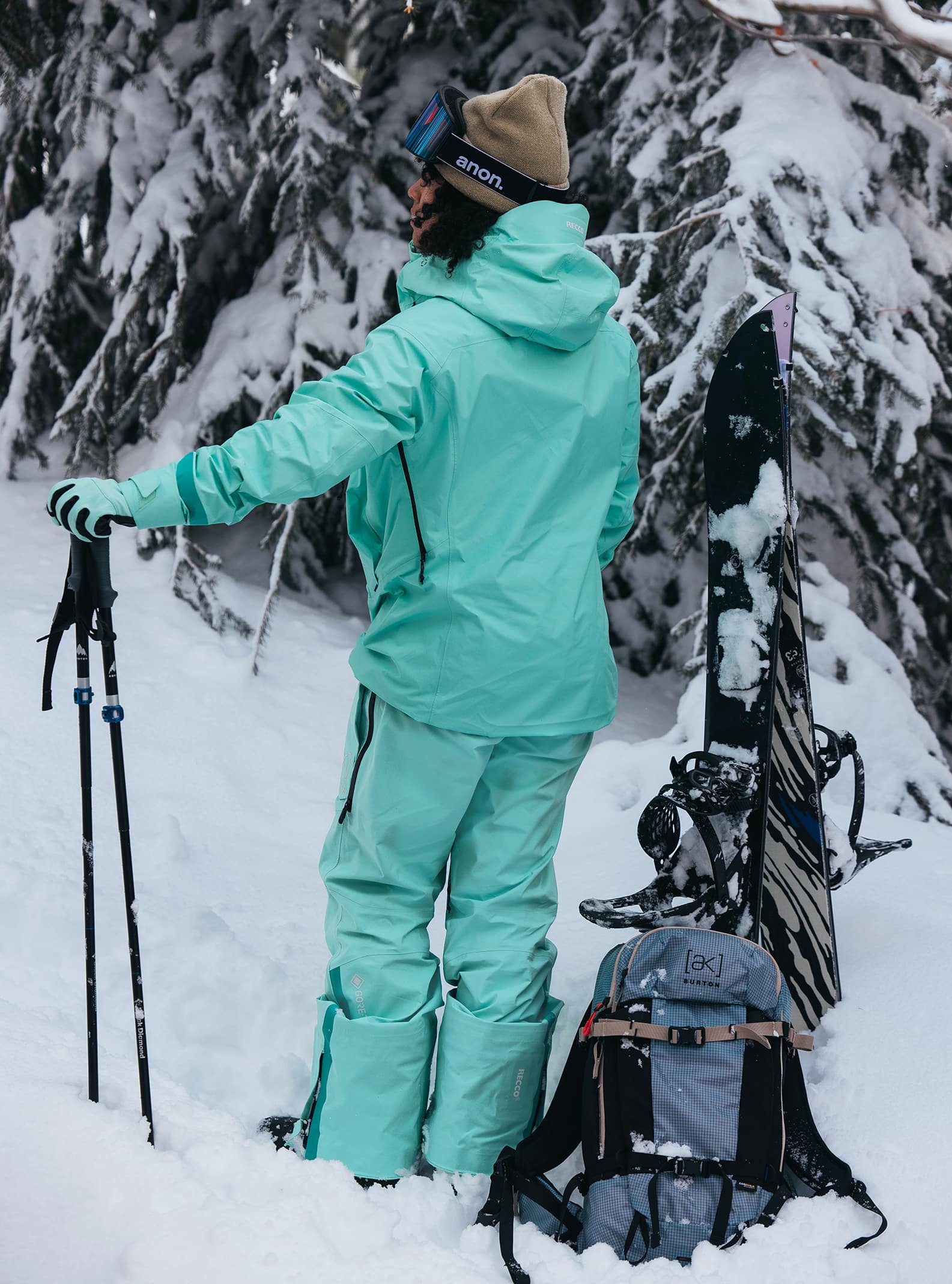 Women's [ak] Tusk GORE-TEX PRO 3L Snowboard Jacket