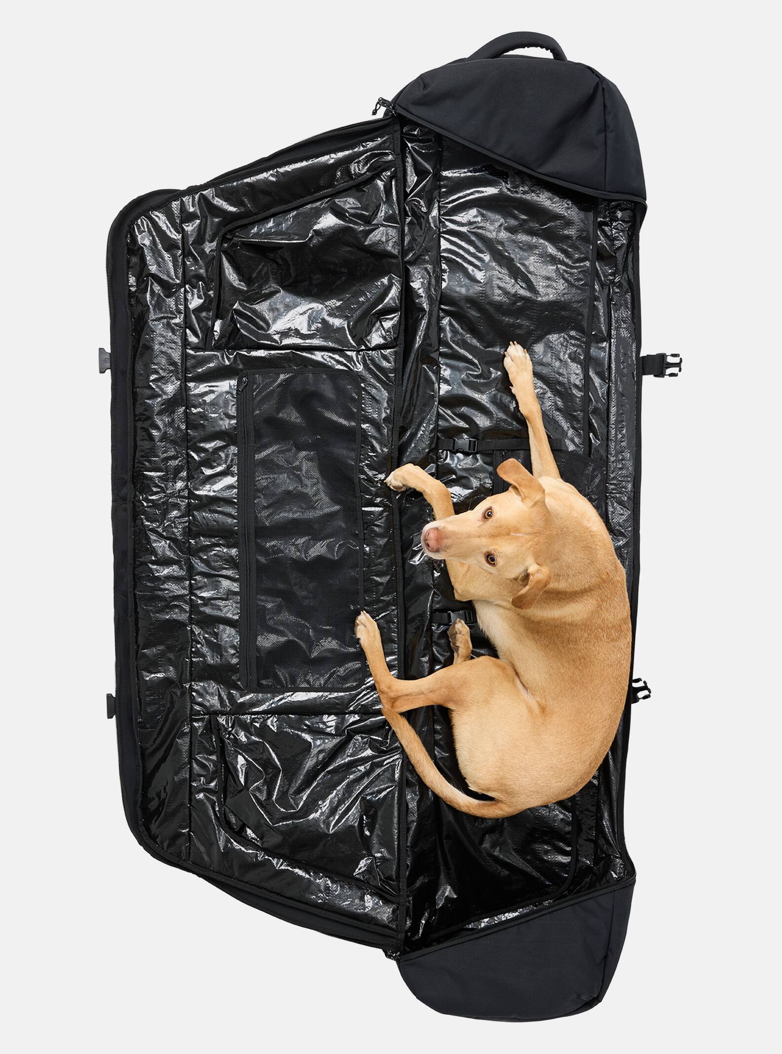 Wheelie Flight Attendant Snowboard Bag