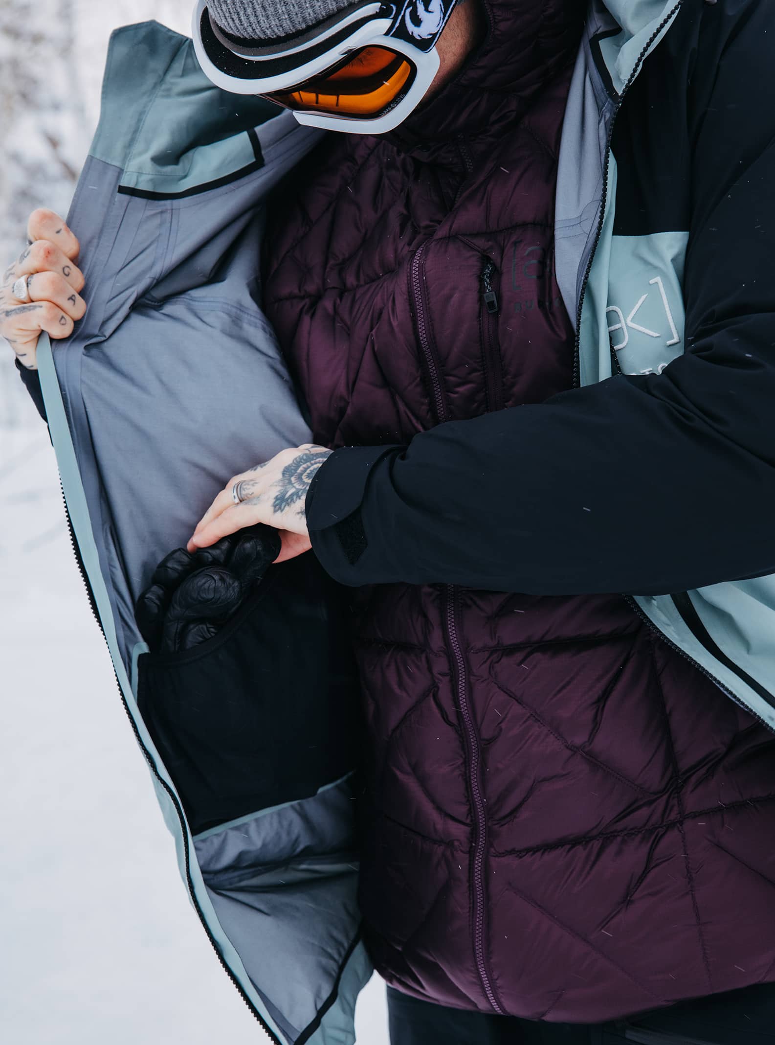 Men's [ak] Tuvak GORE-TEX C-KNIT 3L Snowboard Jacket