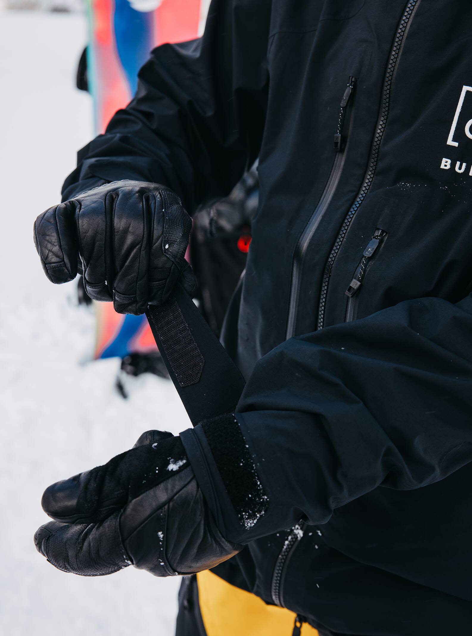 Men's [ak] Acamar GORE-TEX PRO 3L Snowboard Jacket