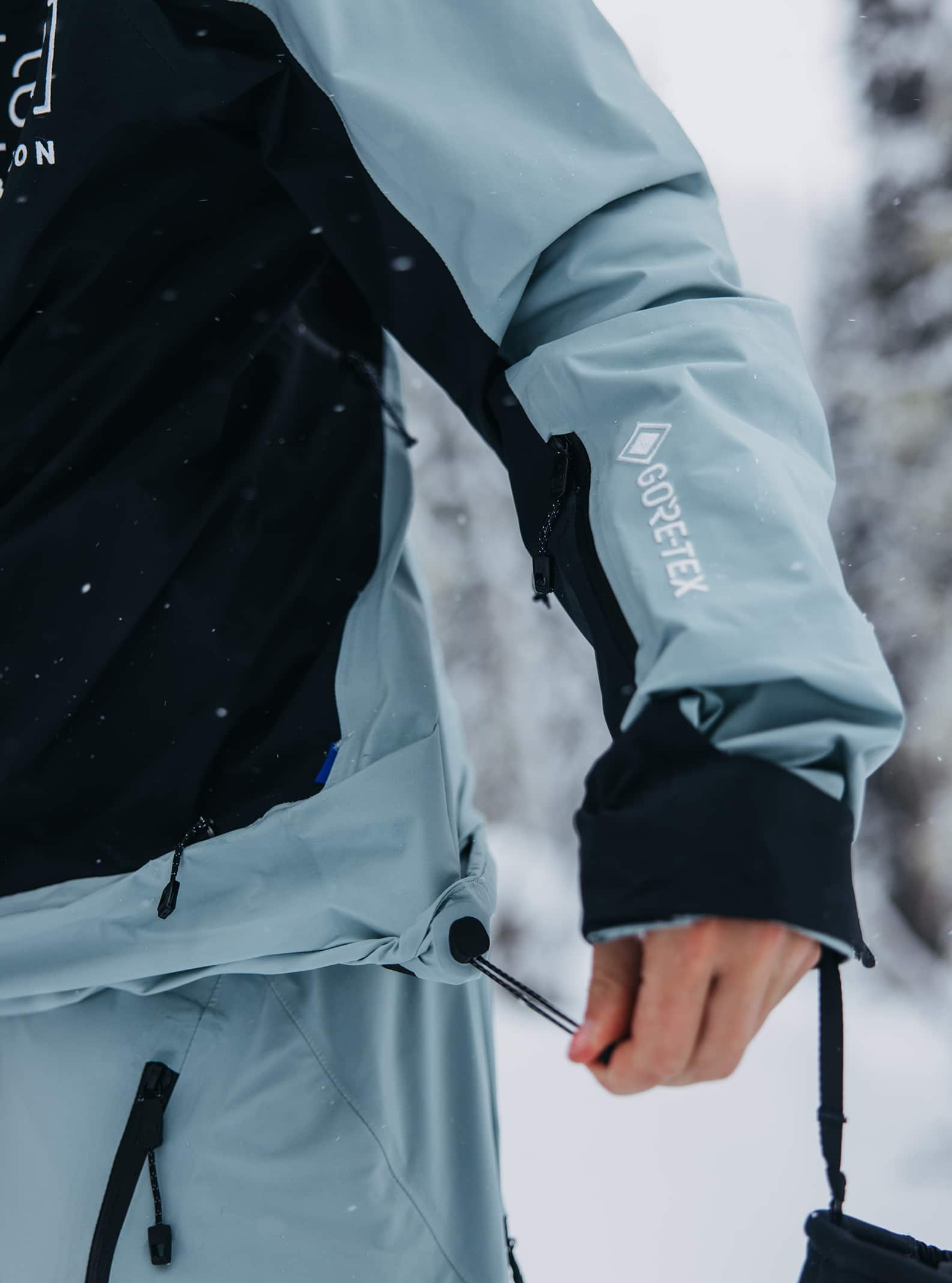 Women's [ak] Tuvak GORE-TEX C-KNIT 3L Snowboard Jacket