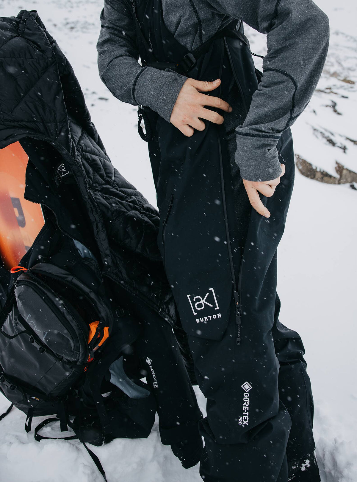 Men's [ak] Acamar GORE-TEX PRO 3L Bib Snowboard Pants