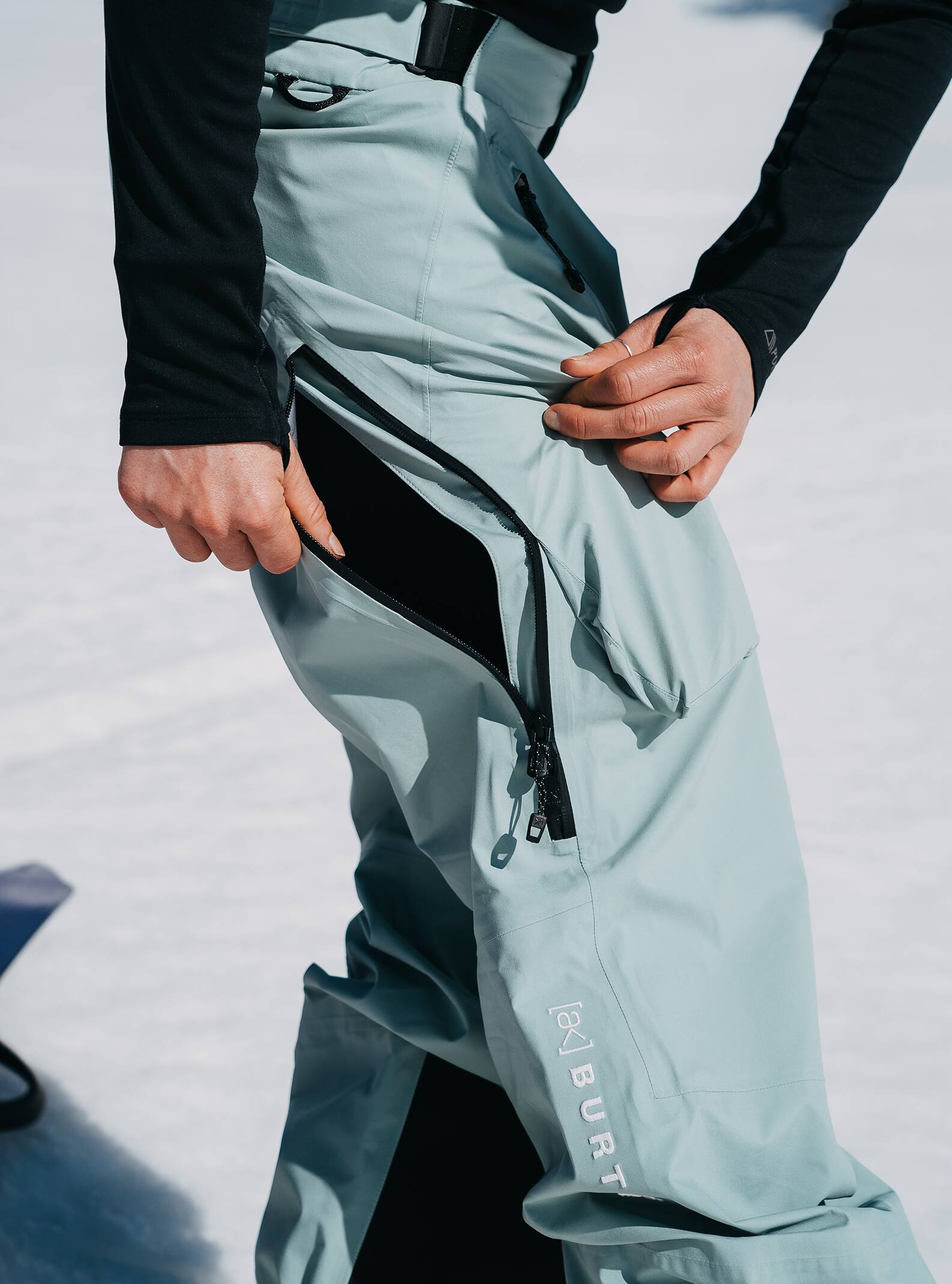 Women's [ak] Tuvak GORE-TEX C-KNIT 3L Snowboard Pants