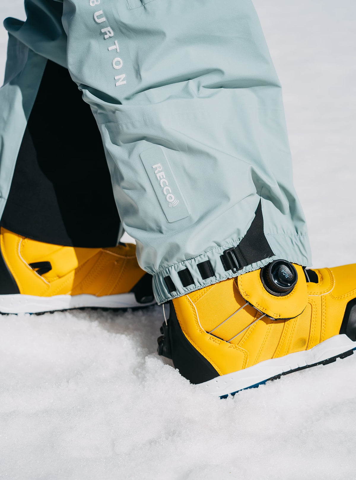 Women's [ak] Tuvak GORE-TEX C-KNIT 3L Snowboard Pants