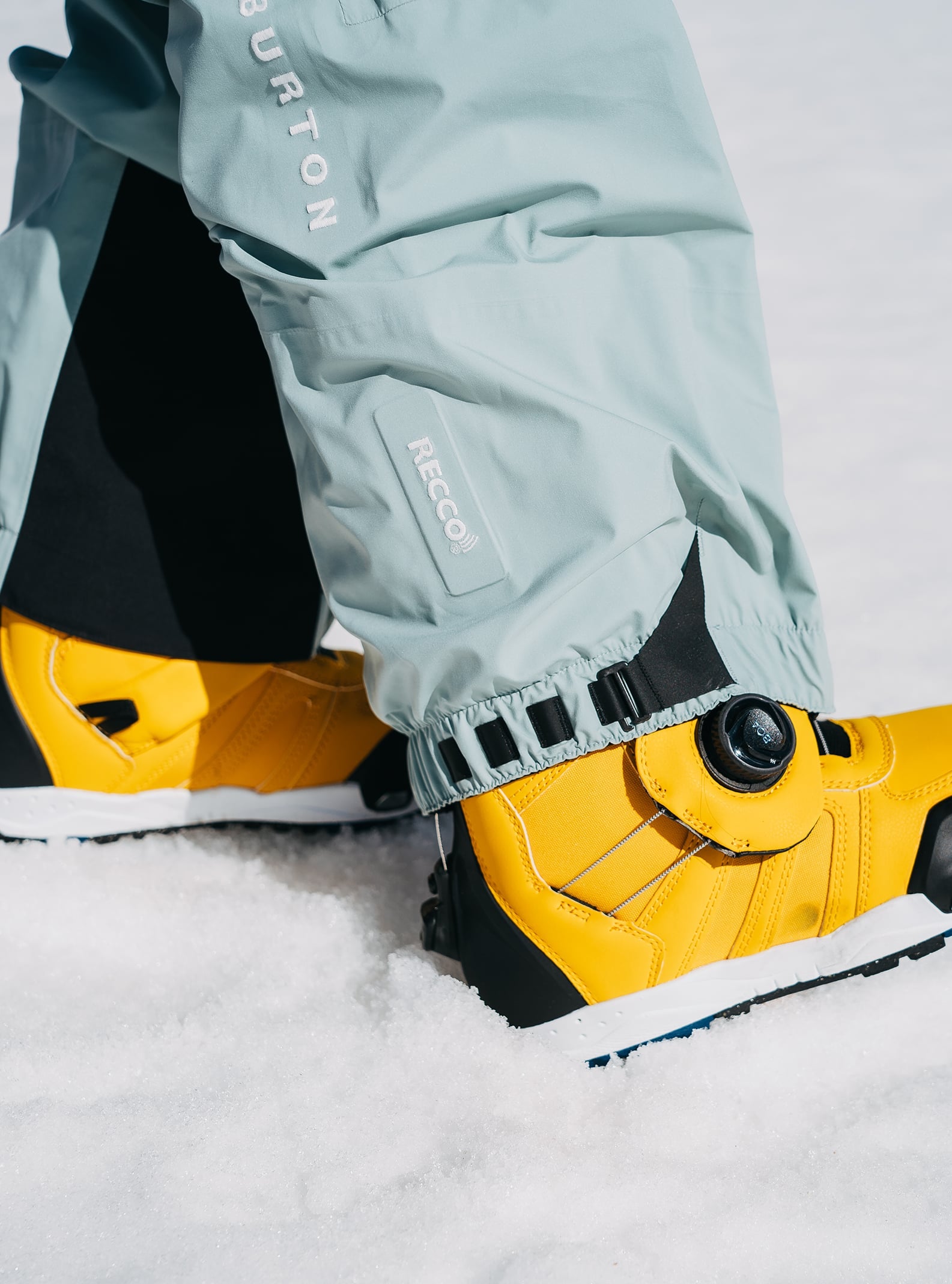 Women's [ak] Tuvak GORE-TEX C-KNIT 3L Snowboard Pants