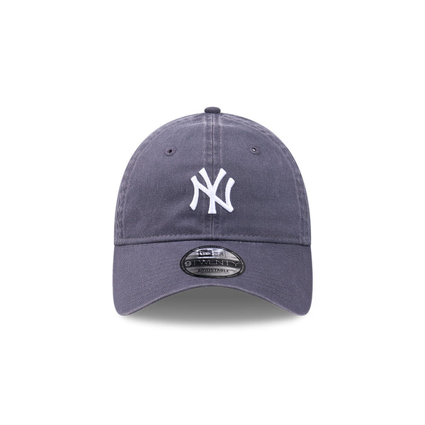 9TWENTY New York Yankees MLB Essentials Midi Graphite Cloth Strap Cap
