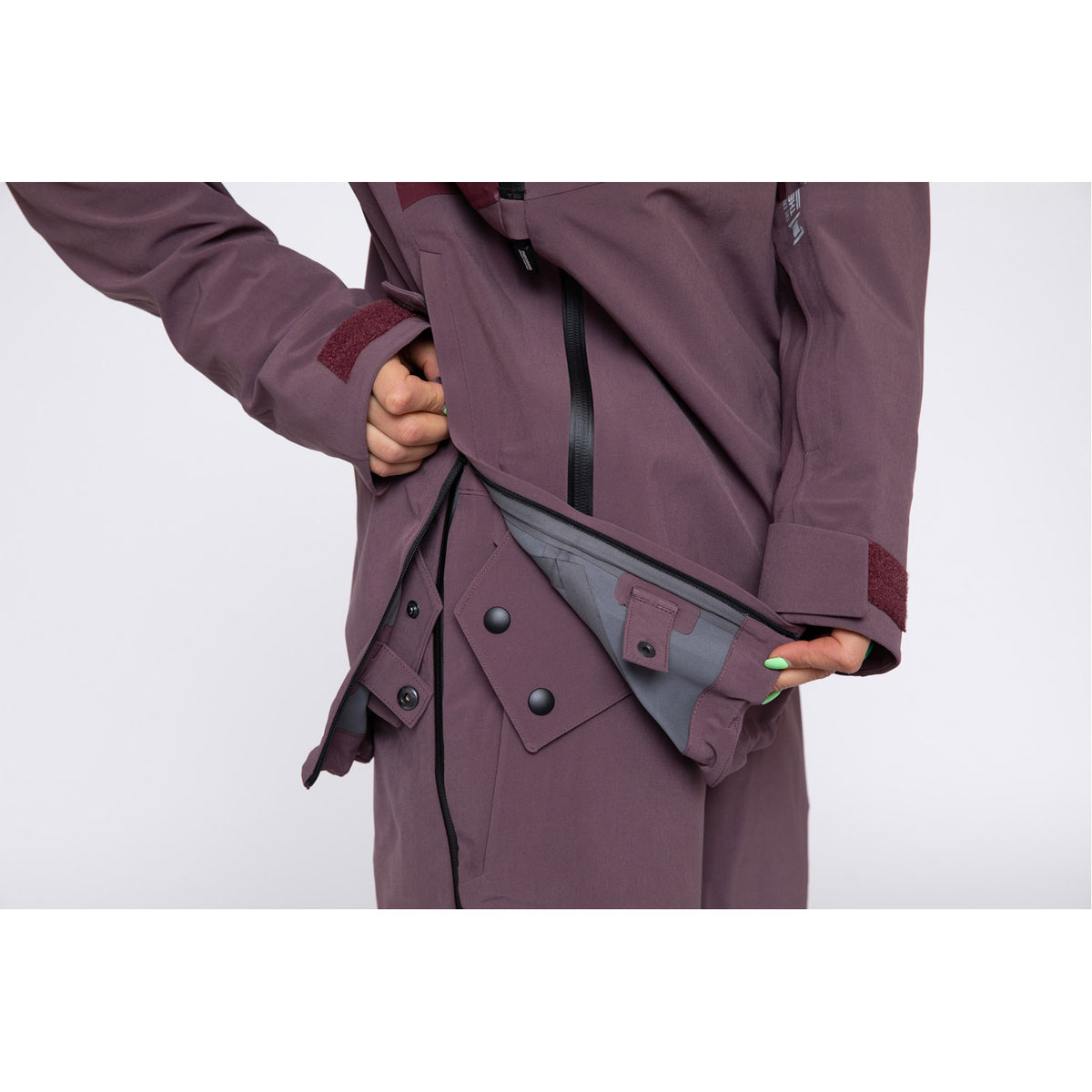 Atlas Womens Snow Jacket