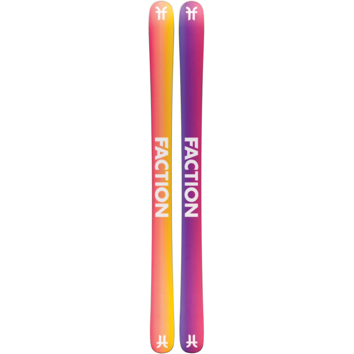 Studio 2 Skis