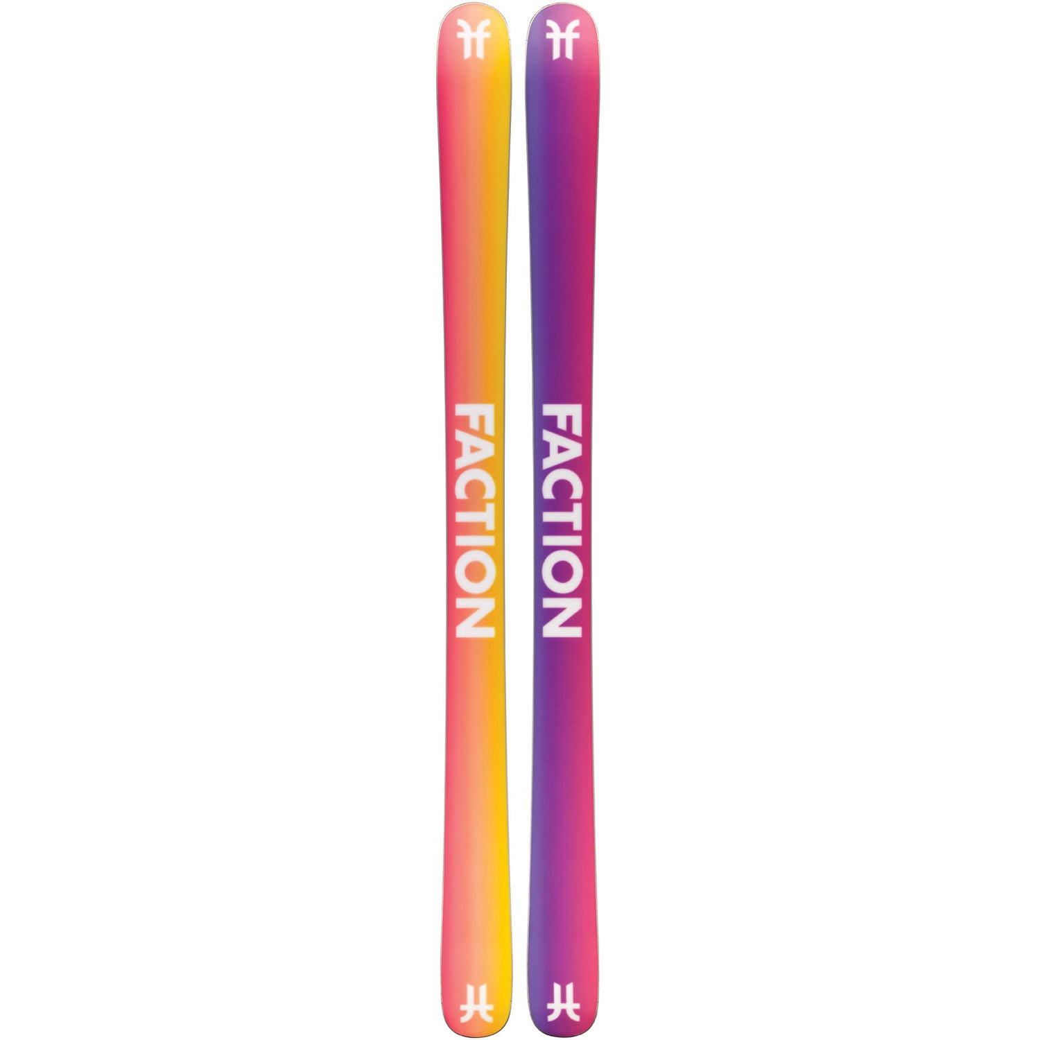Studio 2 Skis