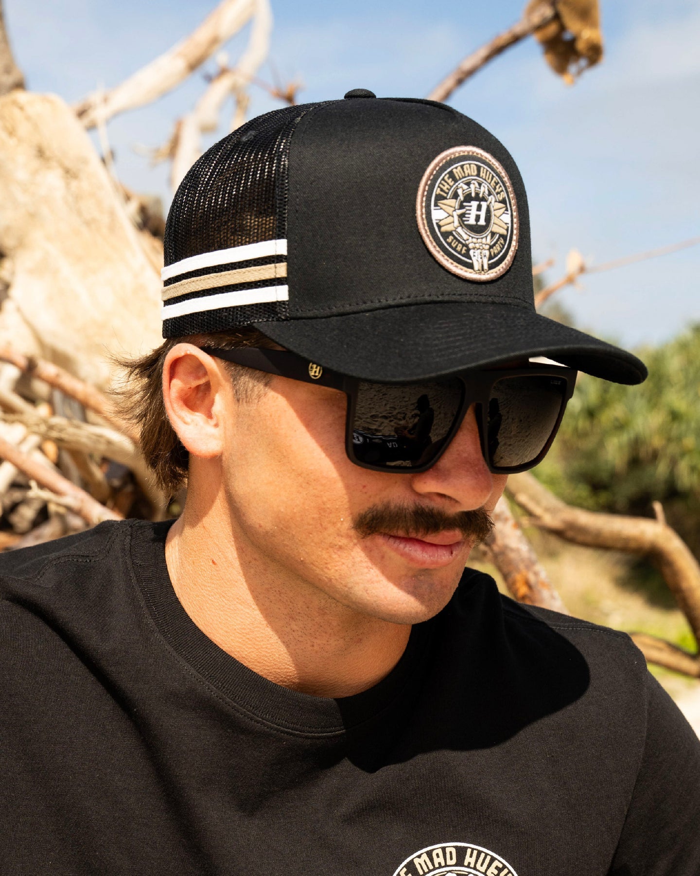 SURF HUEYS TWILL TRUCKER