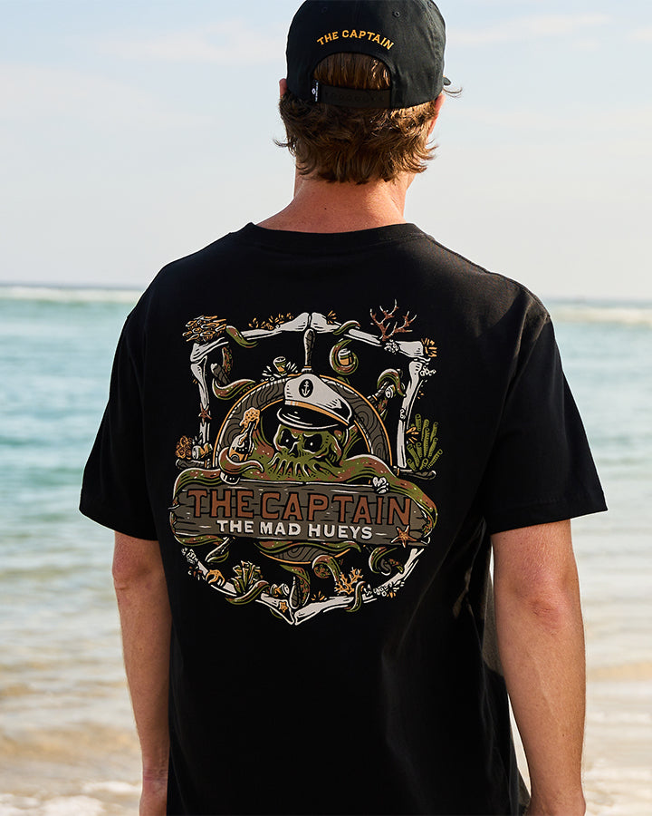 THE SEA CAPTAIN SS TEE