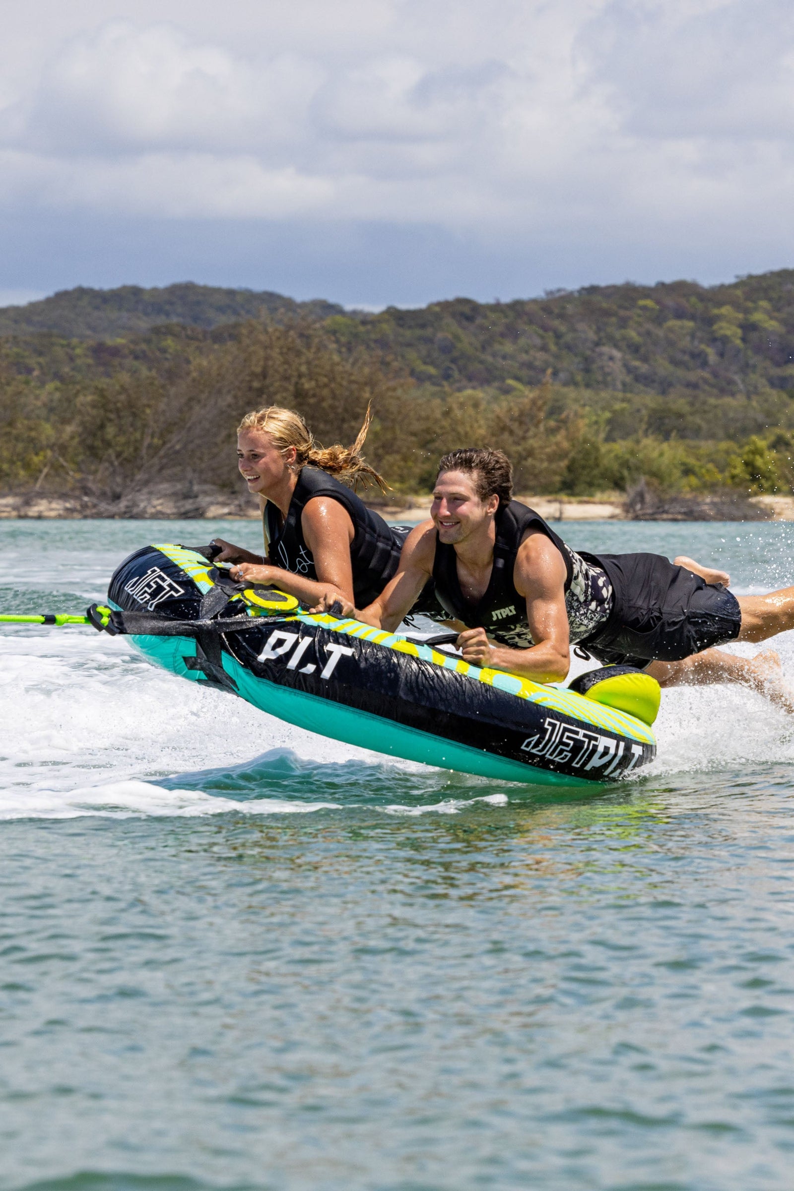 Skimmer 2 Person Towable Tube