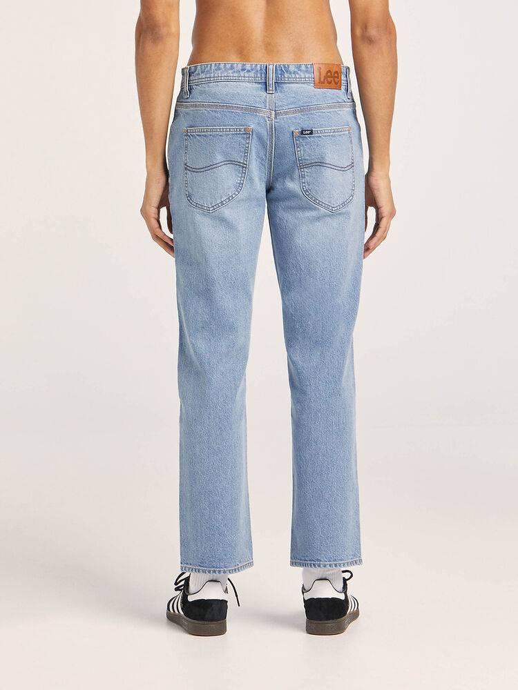 L-Three Straight Jean