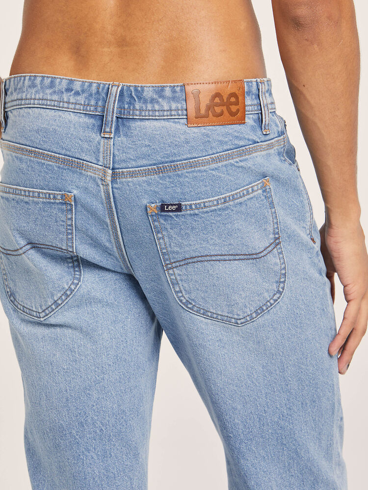 L-Three Straight Jean