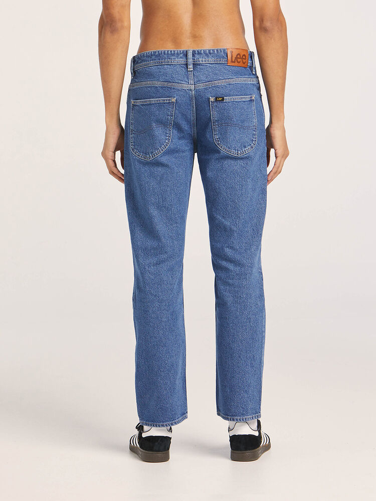 L-Three Straight Jean