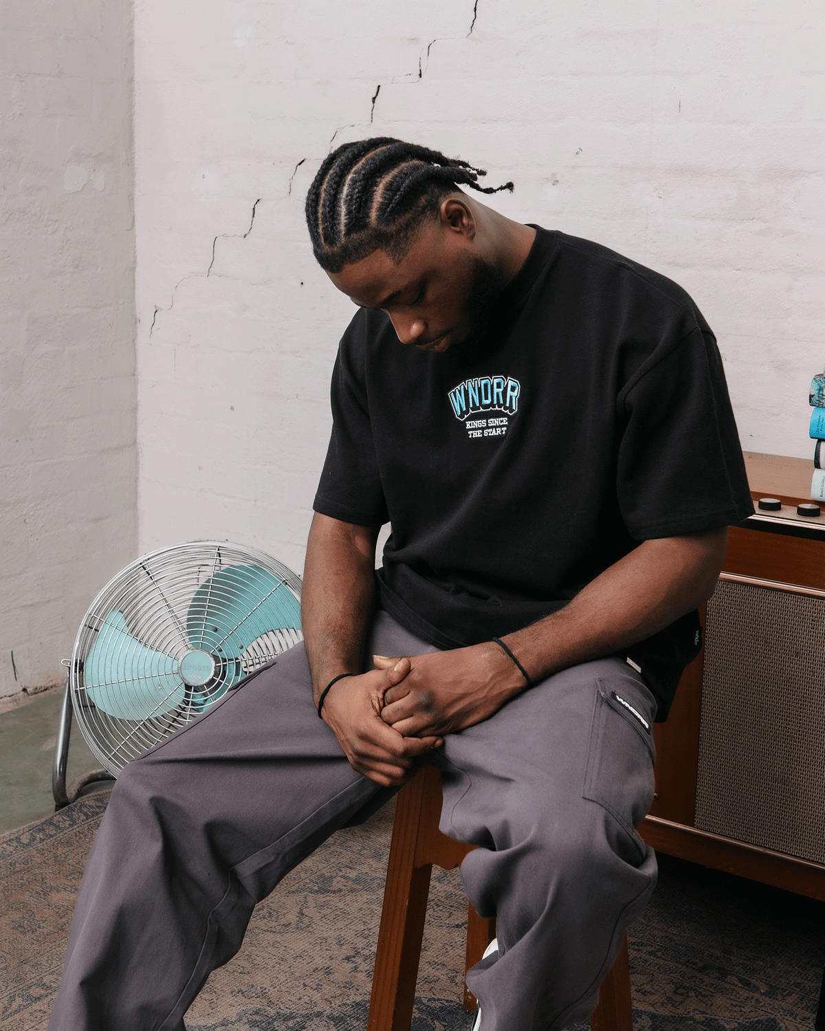 ALL ROUNDER HEAVY WEIGHT TEE - BLACK