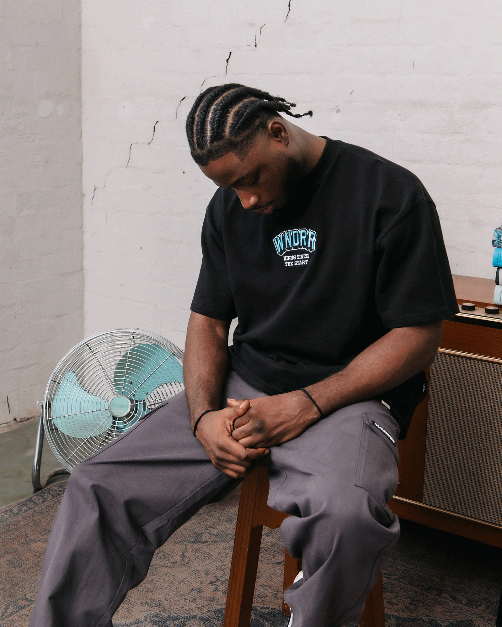 ALL ROUNDER HEAVY WEIGHT TEE - BLACK