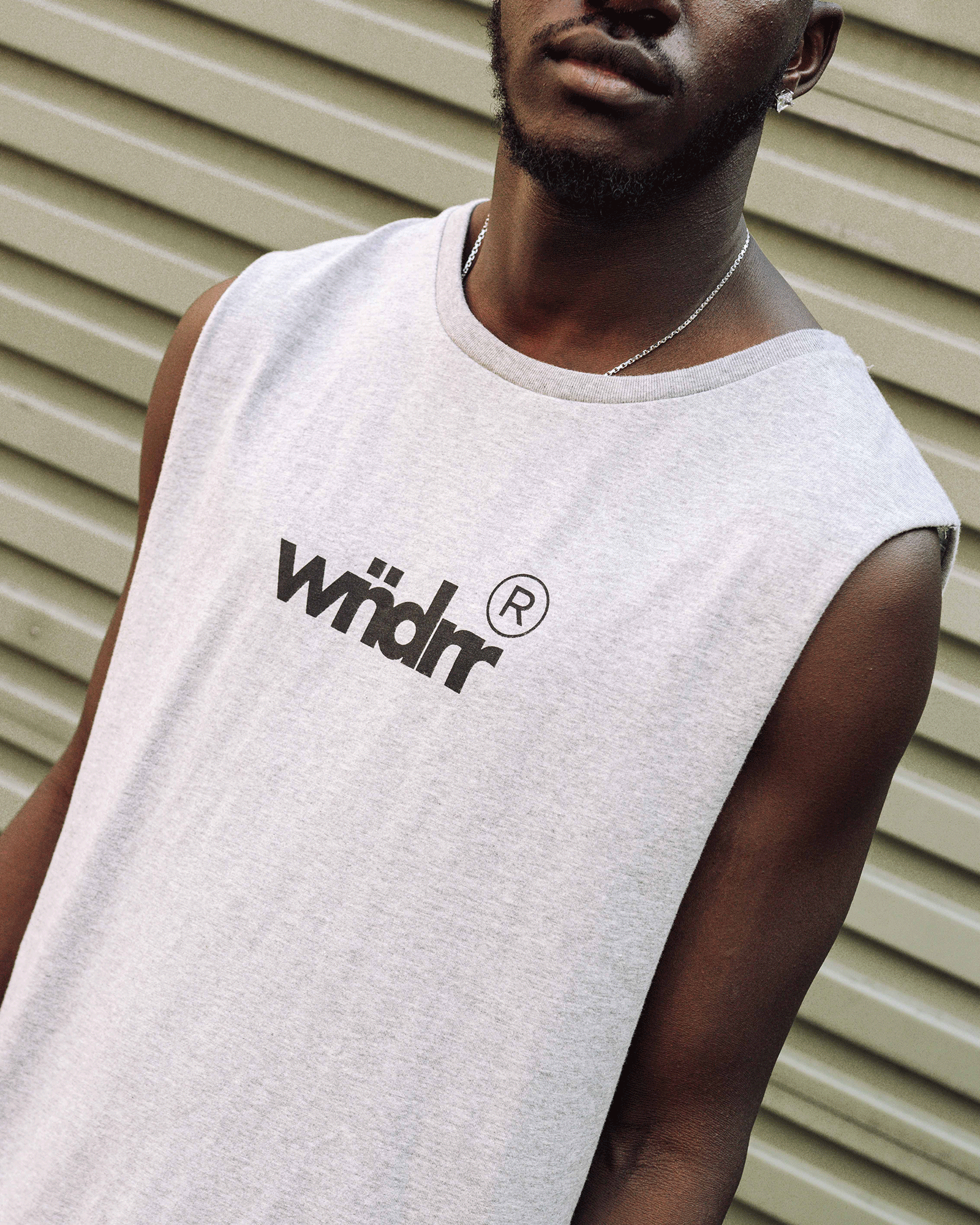 ACCENT MUSCLE TOP - GREY MARLE