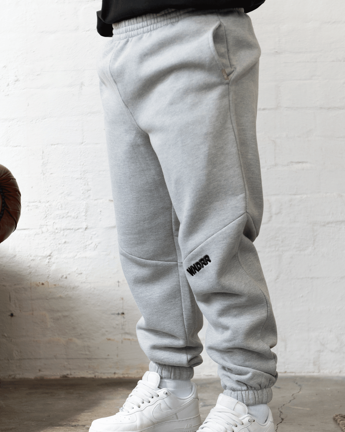 HALO BAGGY TRACKPANT - GREY MARLE
