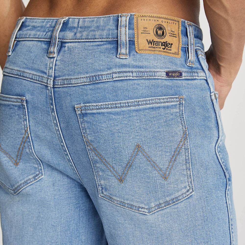 Spencer Relaxed Tapered Jean