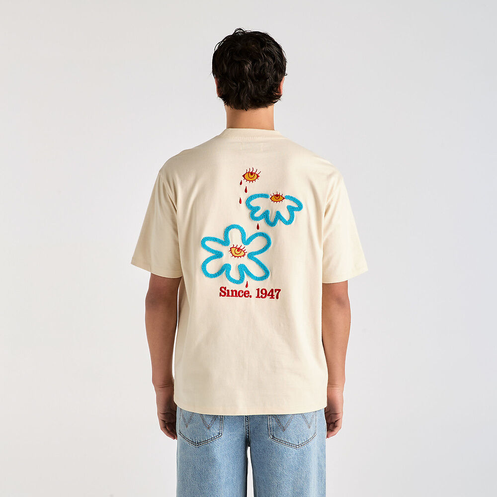 Pushin Up Slacker Tee