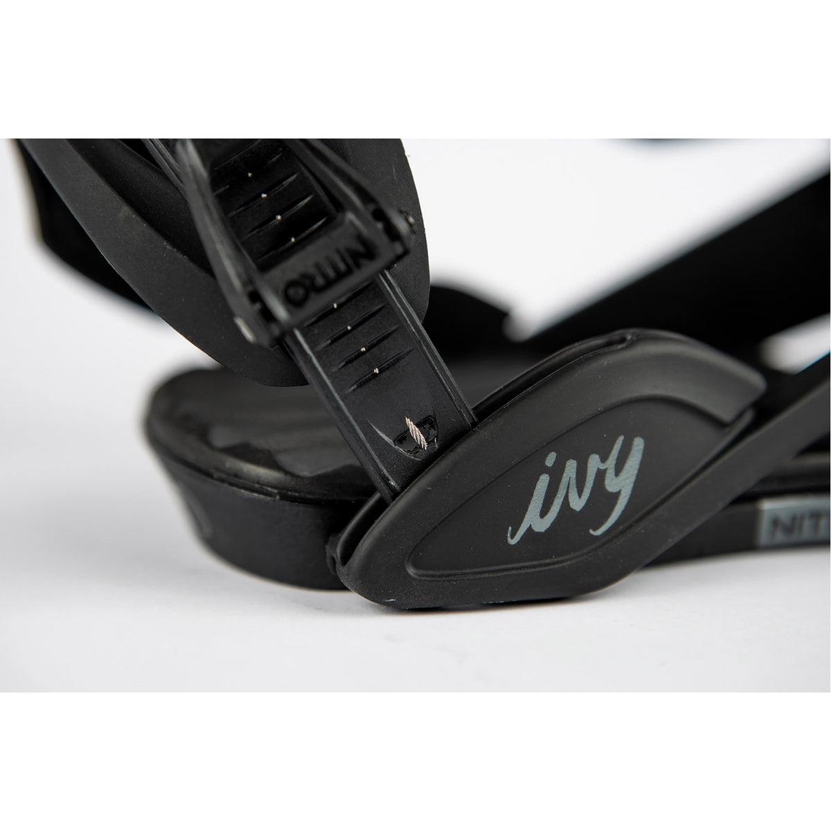 NITRO Ivy Binding Ultra Black