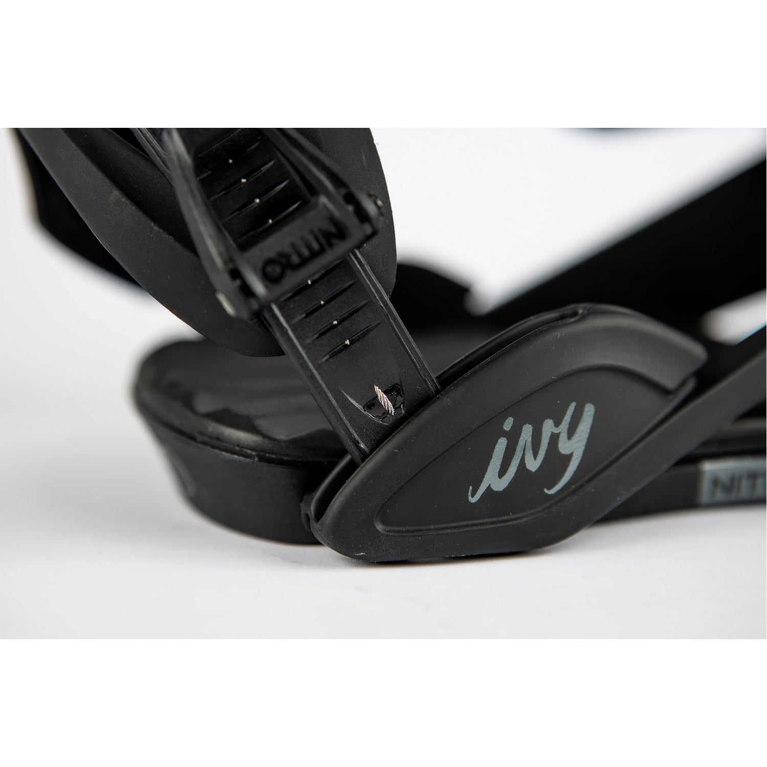 NITRO Ivy Binding Ultra Black