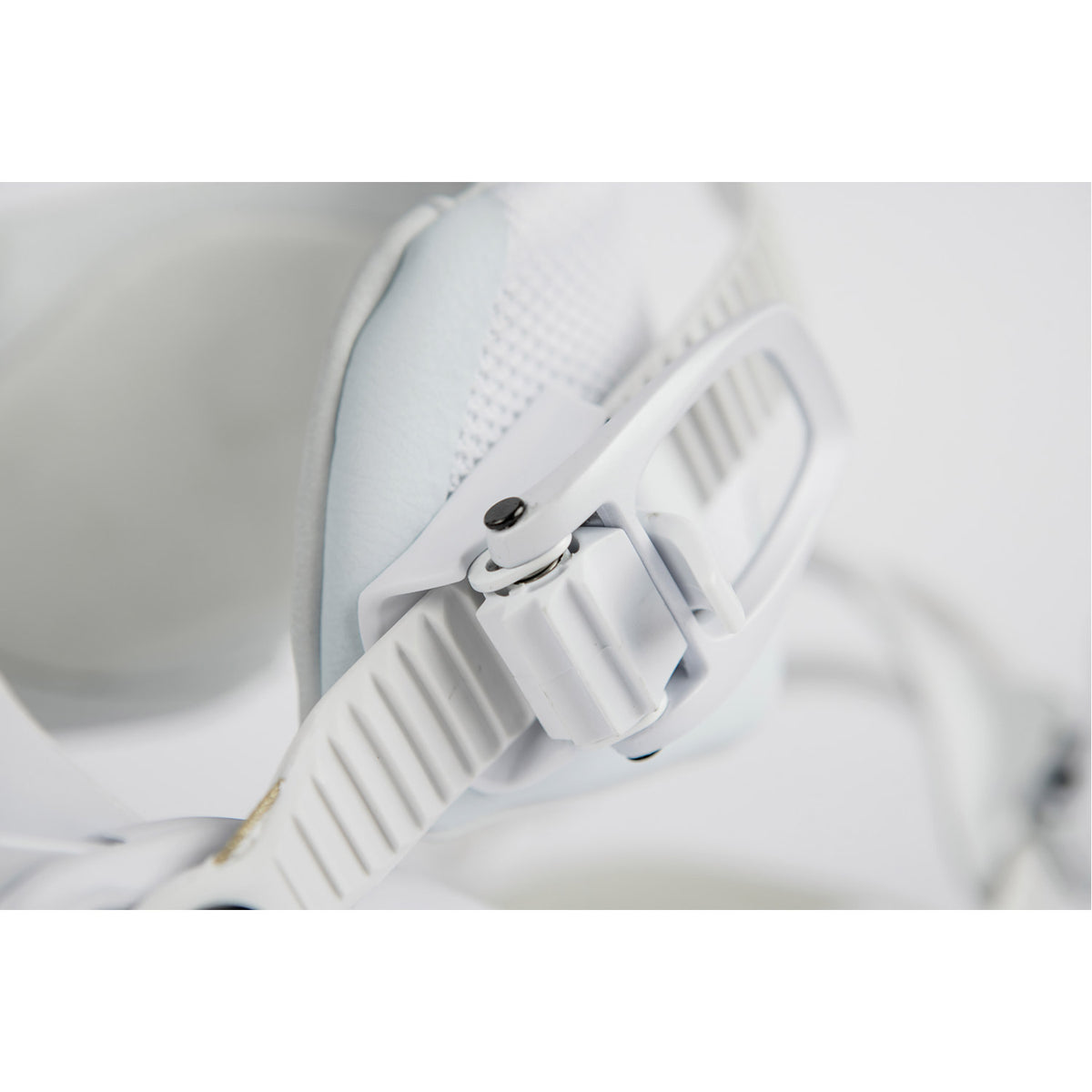 NITRO Poison Binding Champagne