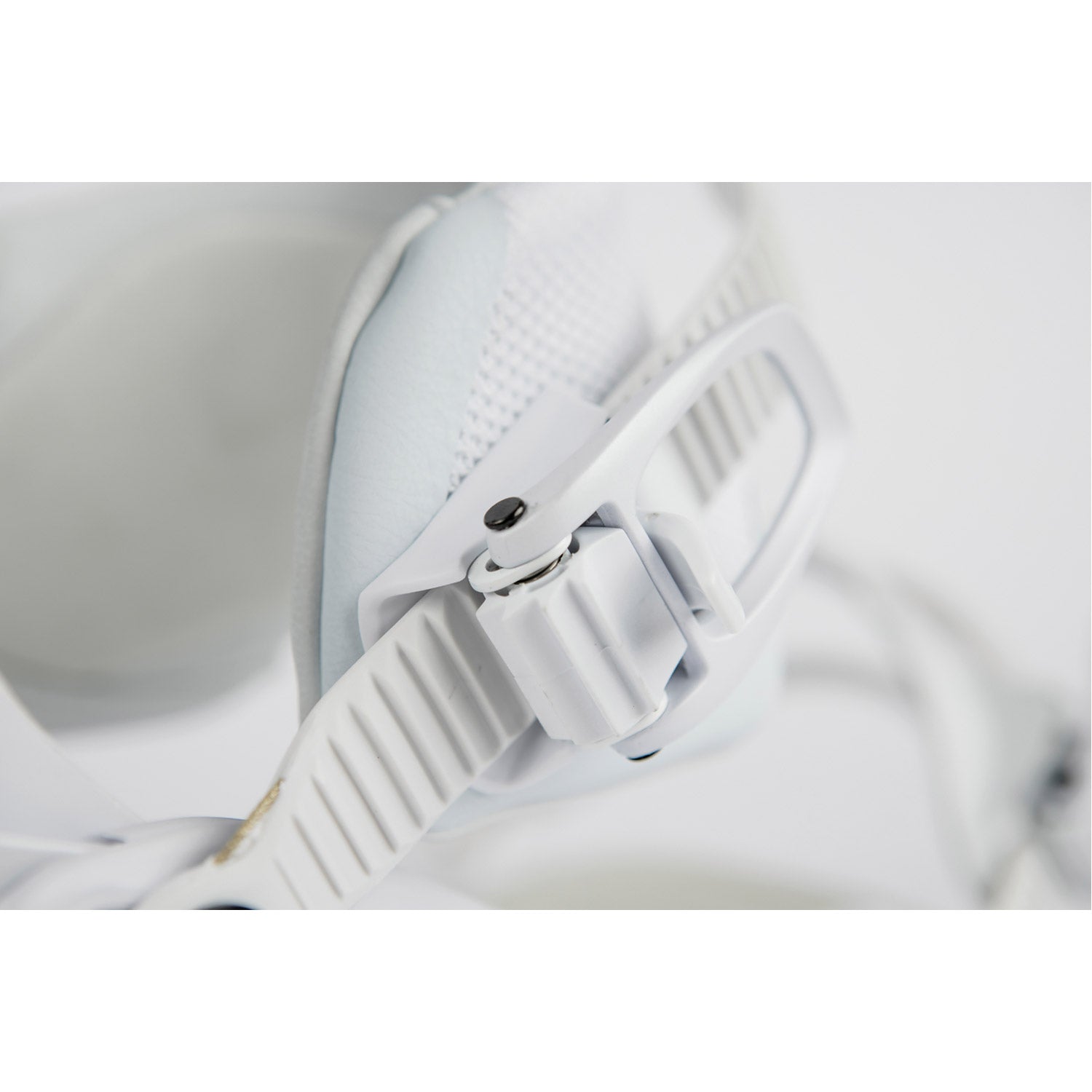 NITRO Poison Binding Champagne