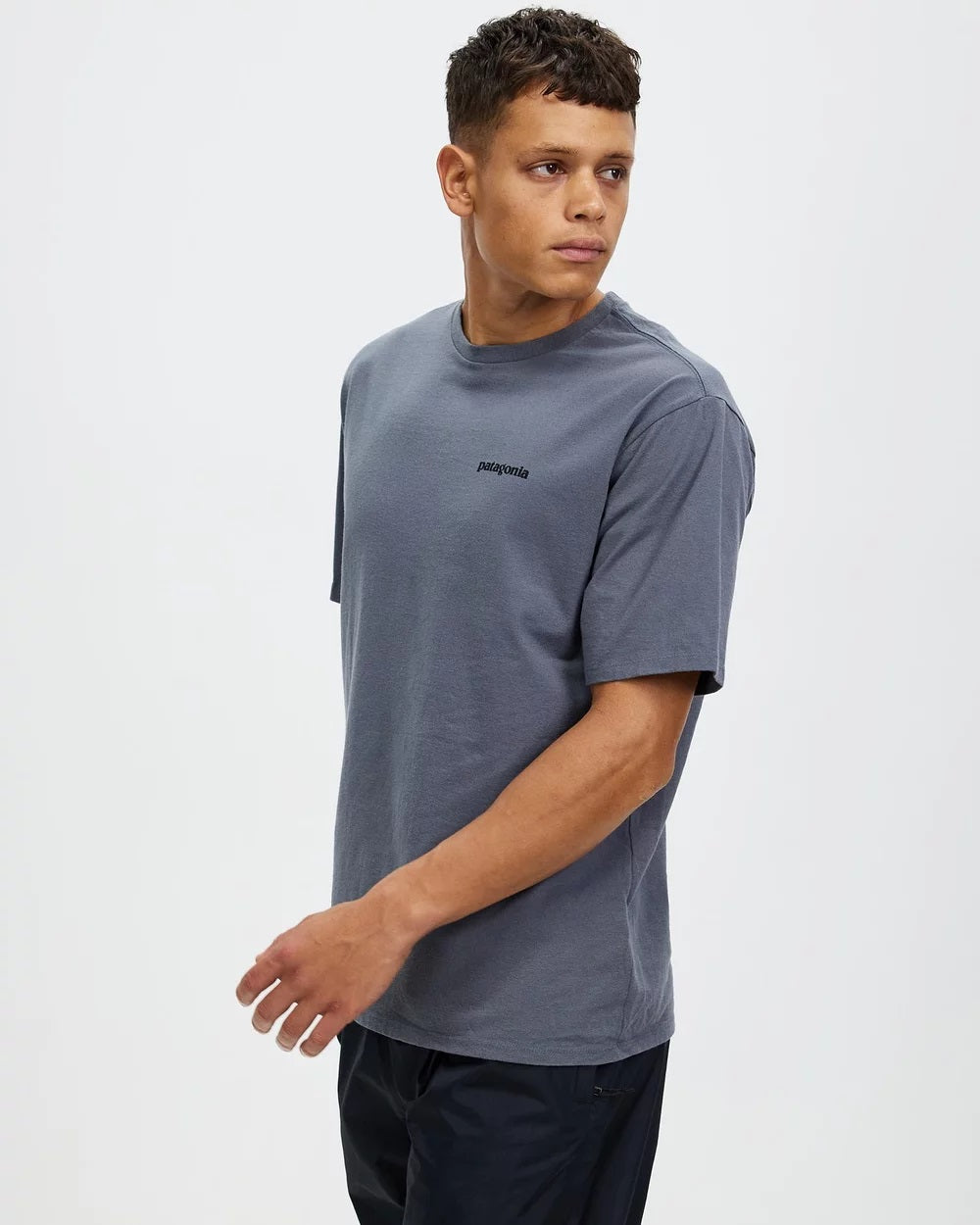 Patagonia Men's P-6 Logo Responsibili-Tee® Plume Grey