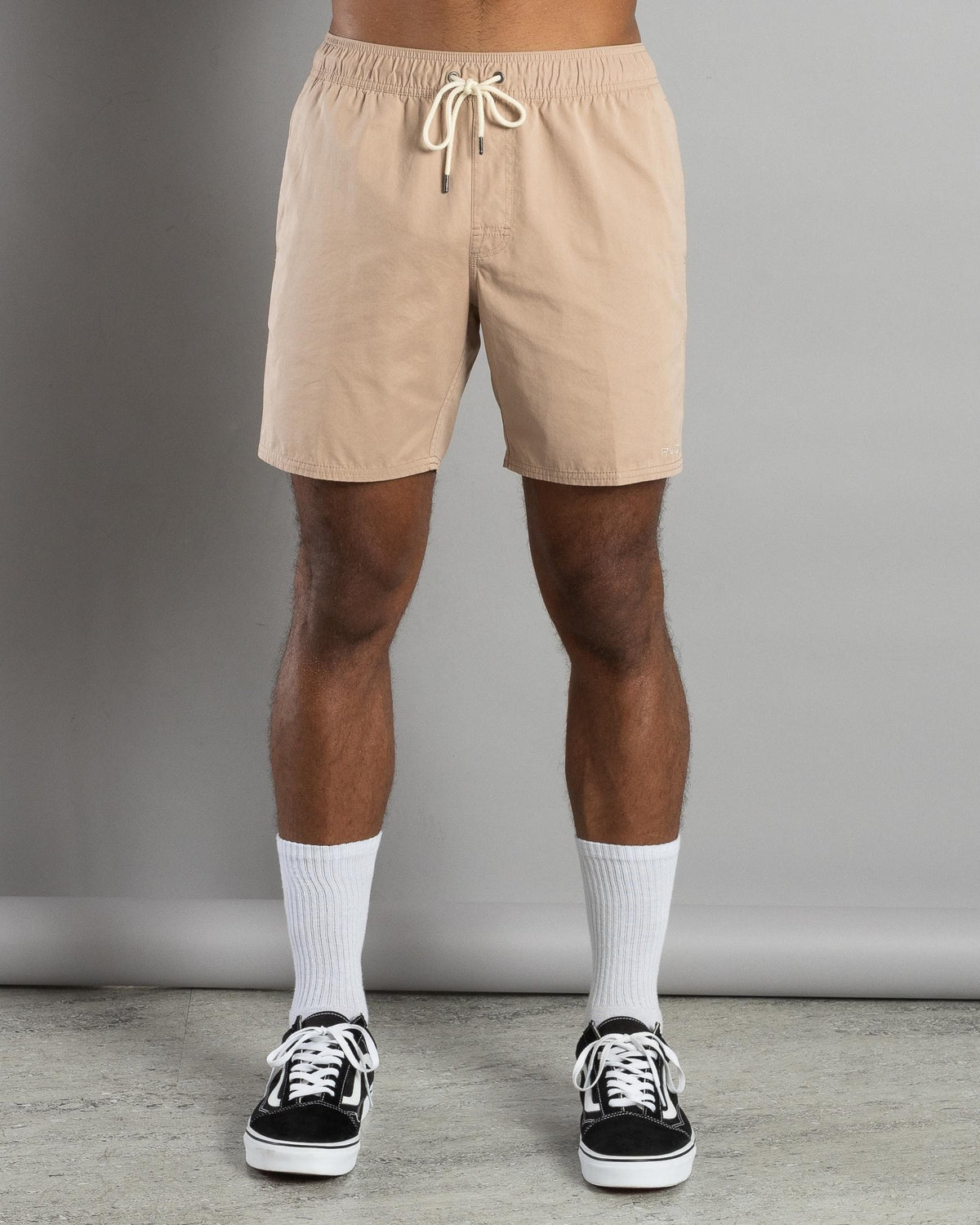 Opposites Elastic 2 Shorts