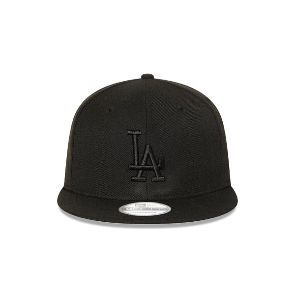 9FIFTY Los Angeles Dodgers MLB Essentials Black on Black Snapback Cap