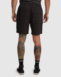 Escape Elastic Script Shorts