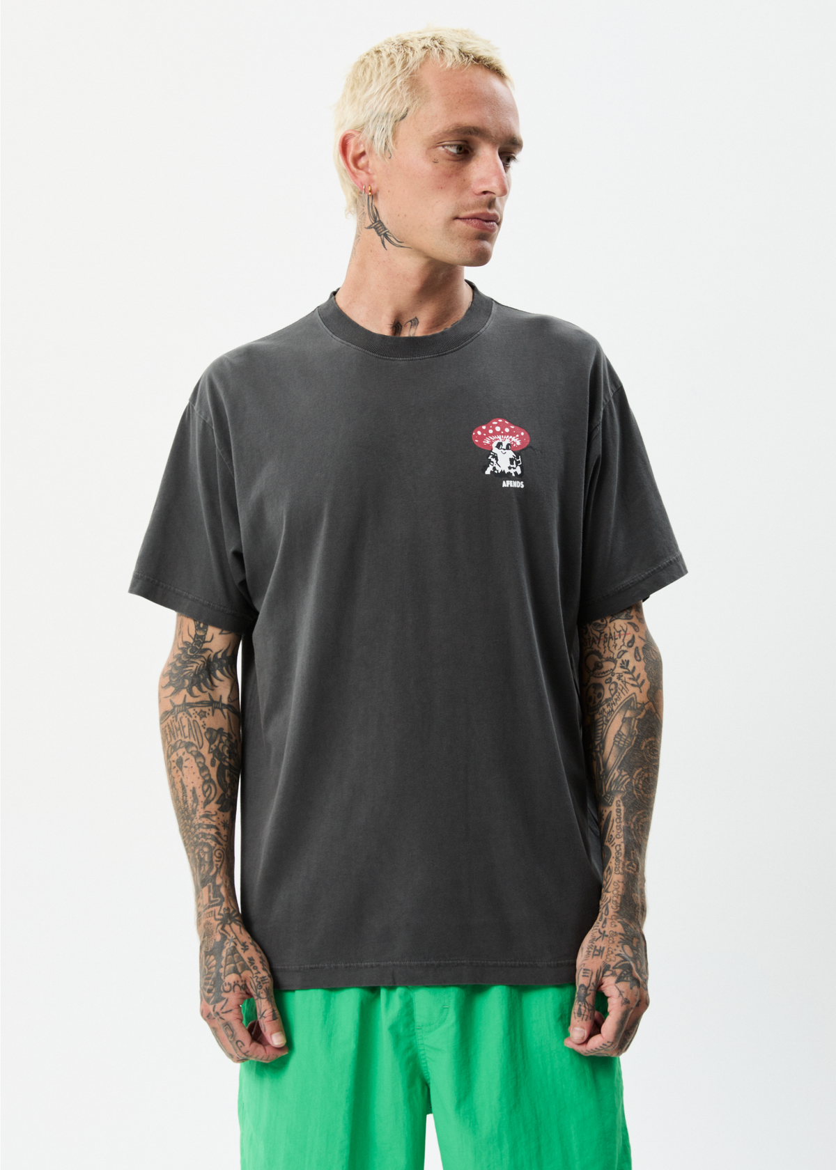 Caught In The Wild - Recycled Regular Graphic T-Shirt - Stone Black