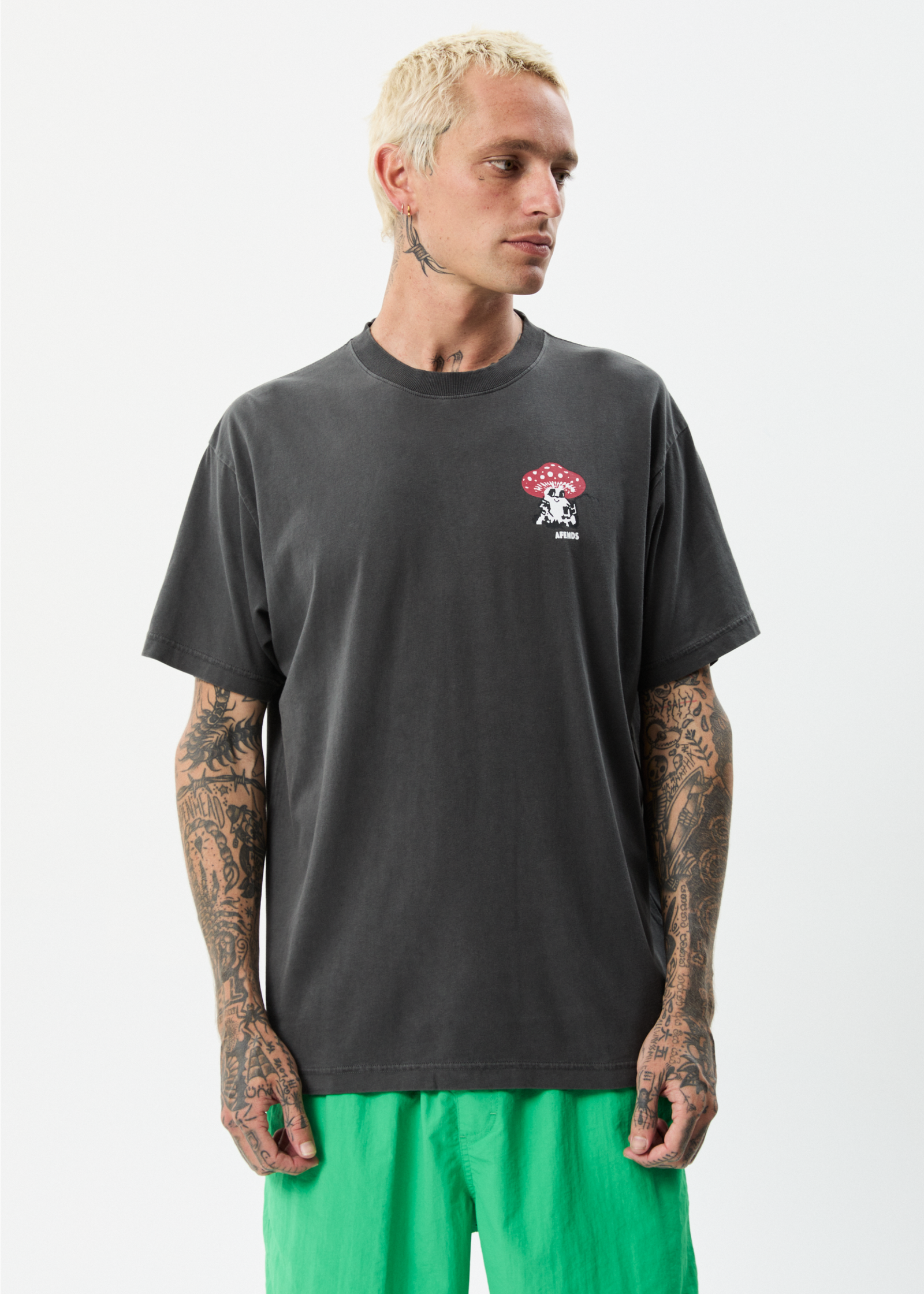 Caught In The Wild - Recycled Regular Graphic T-Shirt - Stone Black