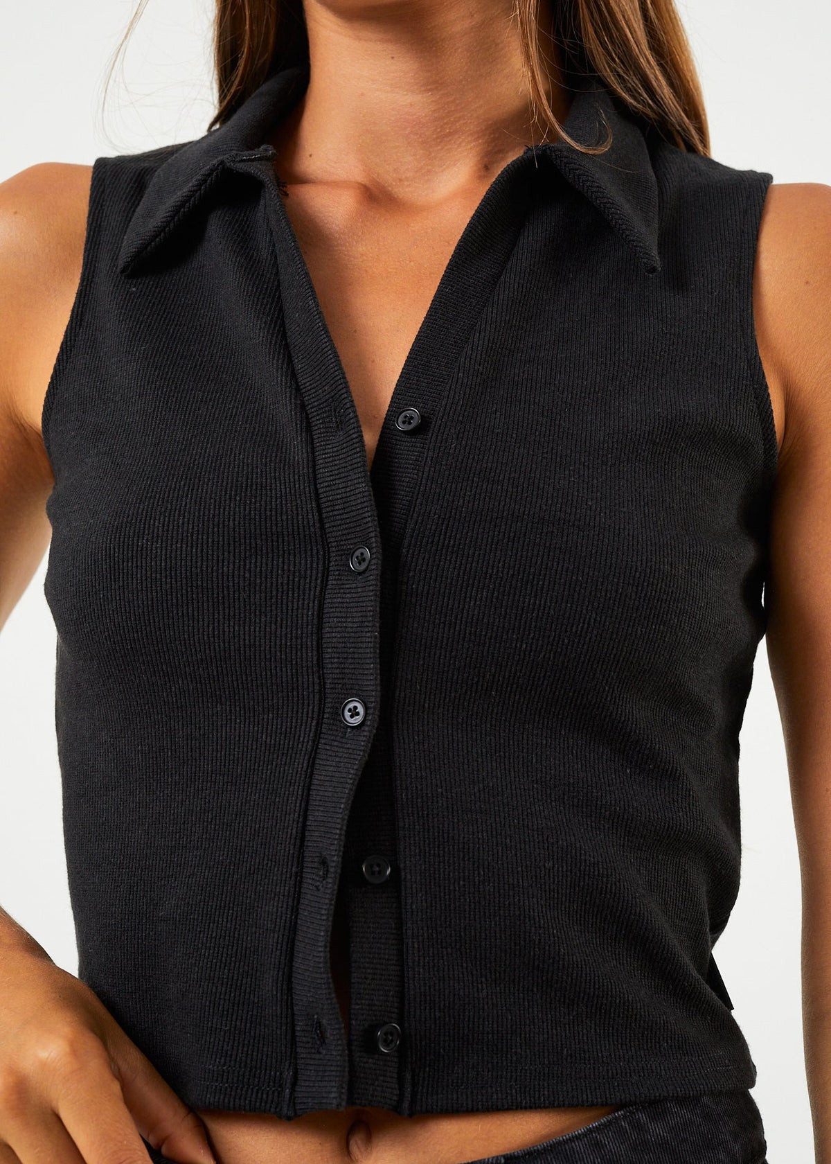 Eliza - Hemp Ribbed Sleeveless Shirt - Black