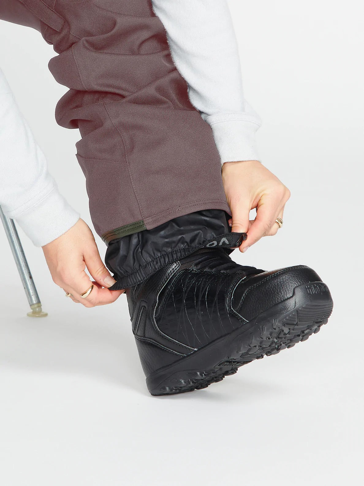 Womens Species Stretch Snowboard Pants