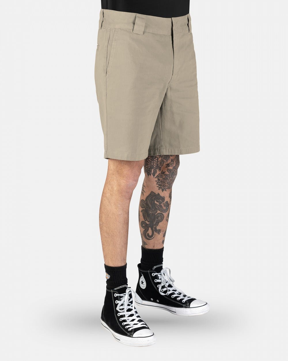 C182 REGULAR FIT 9" SHORT