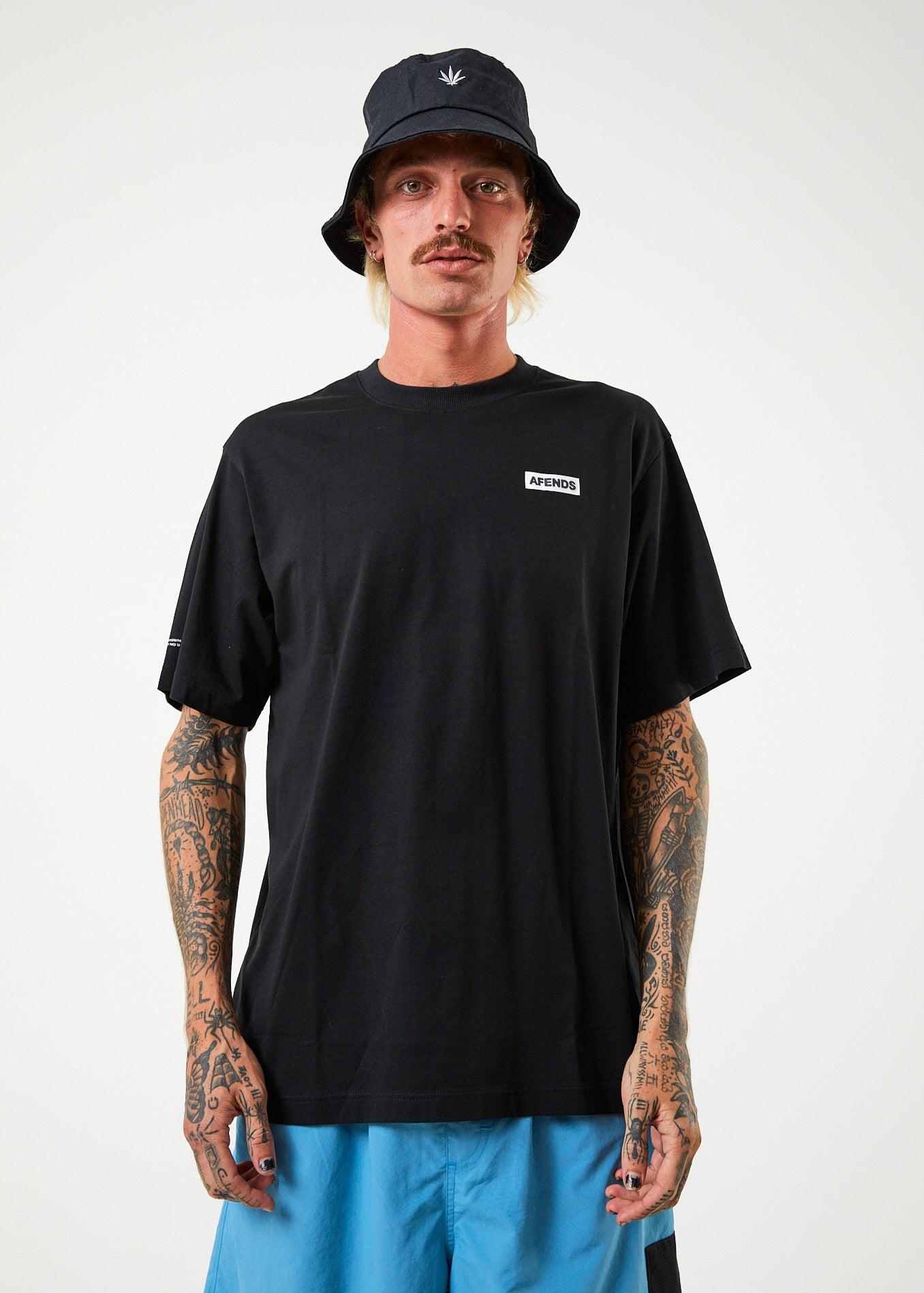 Information - Recycled Retro Graphic T-Shirt - Black