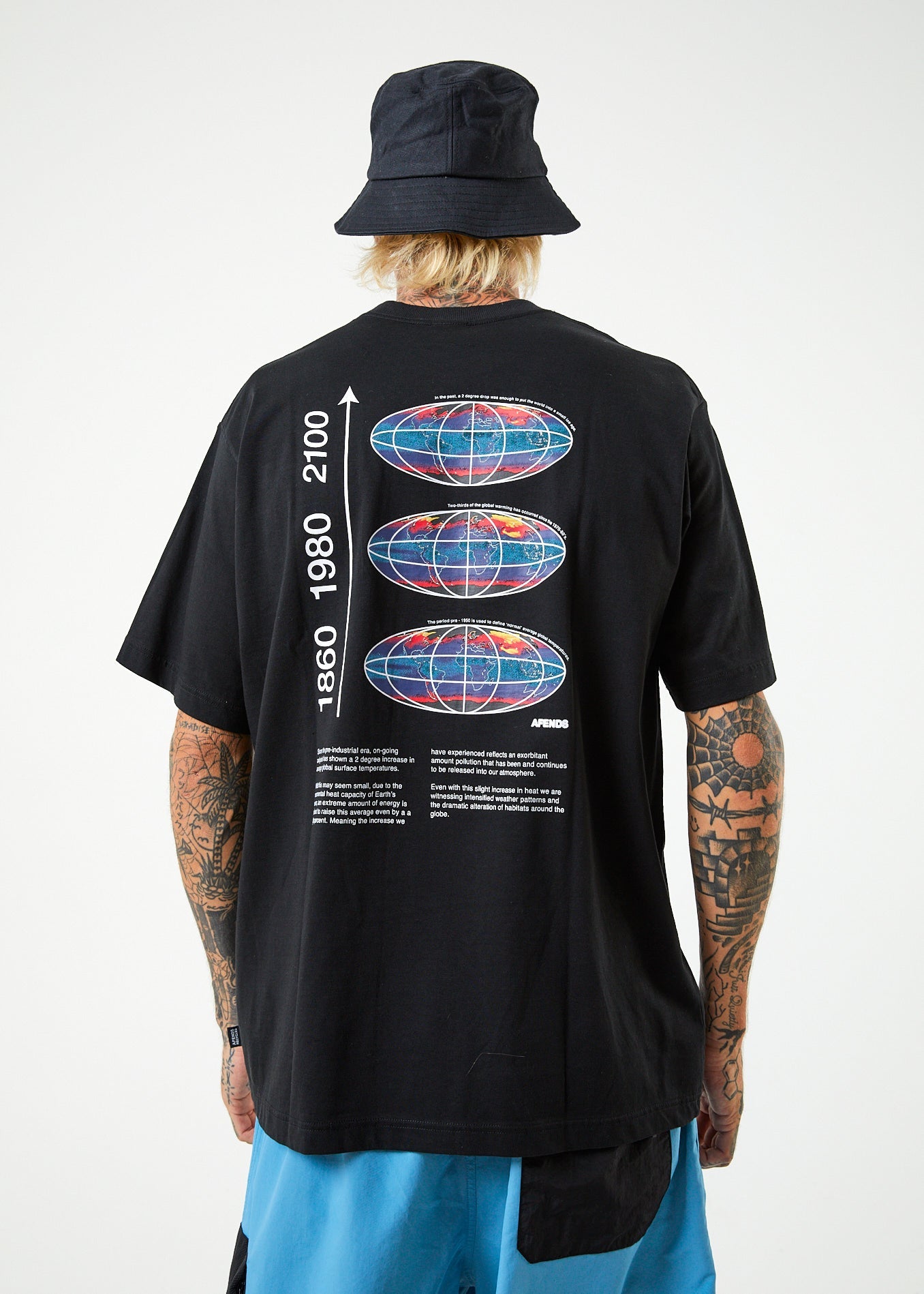 Information - Recycled Retro Graphic T-Shirt - Black