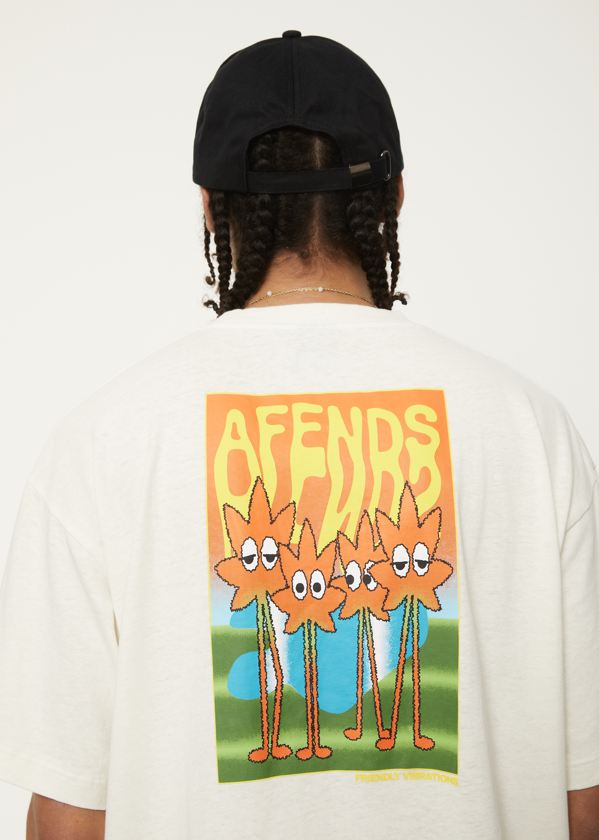 Vibrations - Hemp Boxy Graphic T-Shirt - Off White