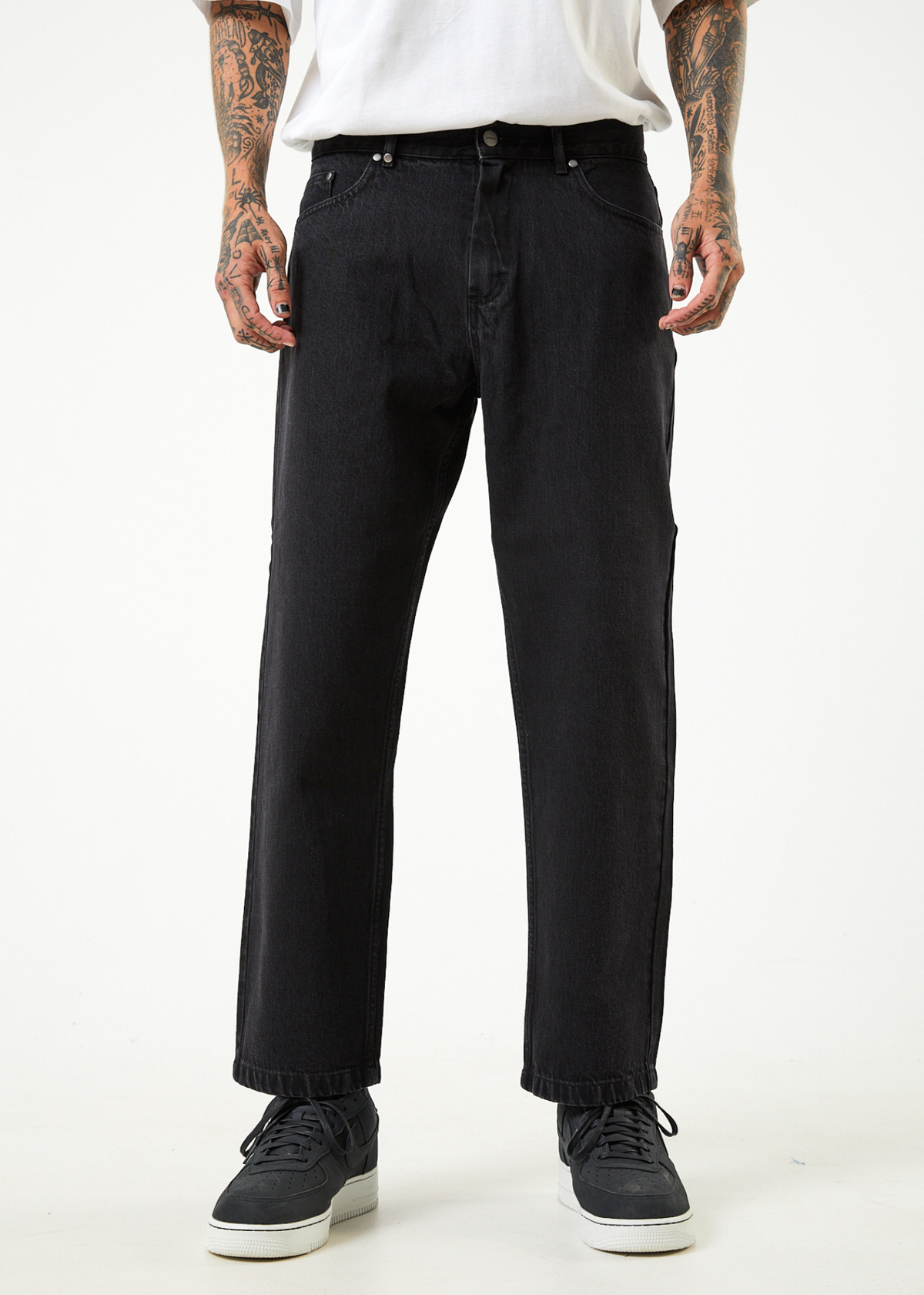 Ninety Twos - Organic Denim Relaxed Fit Jean - Washed Black