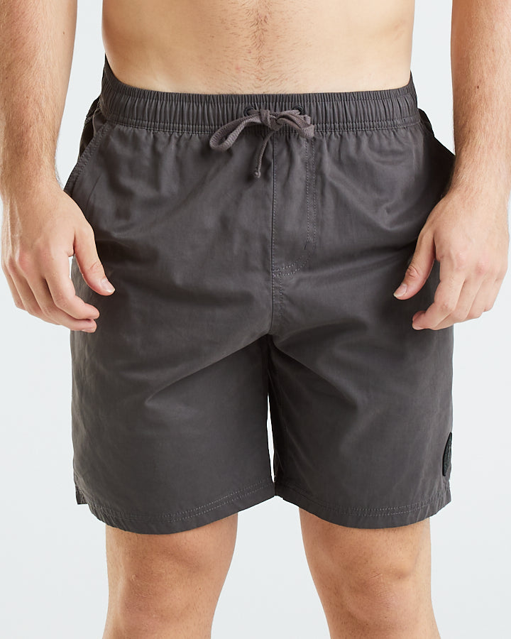 Drop The Pick Volley Short 18"