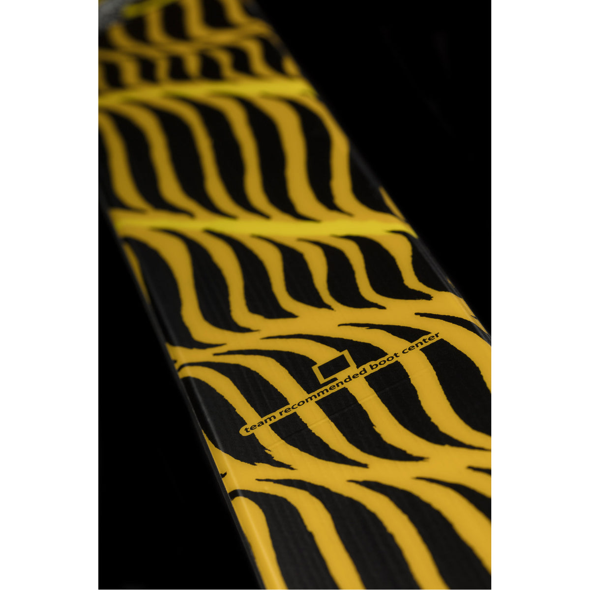 Revolt 86 Crown Skis 2024