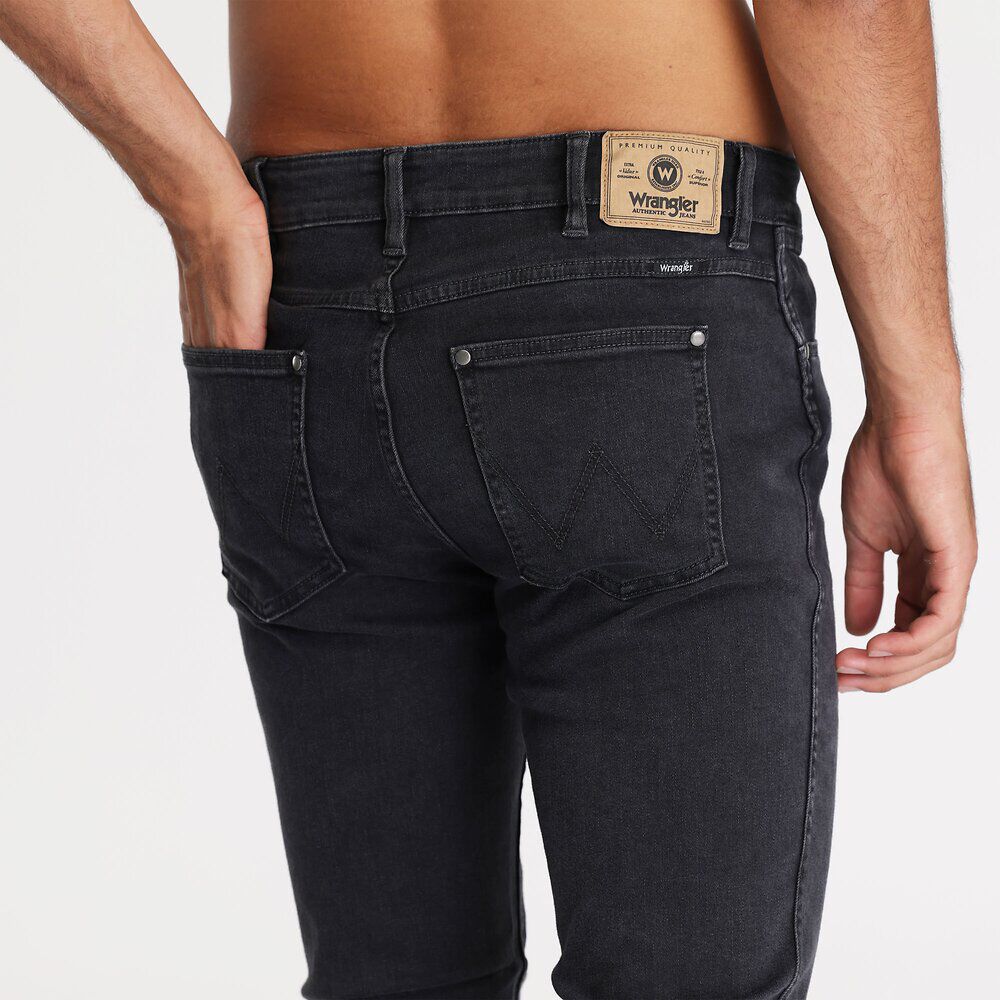 Sid Slim Tapered Jean