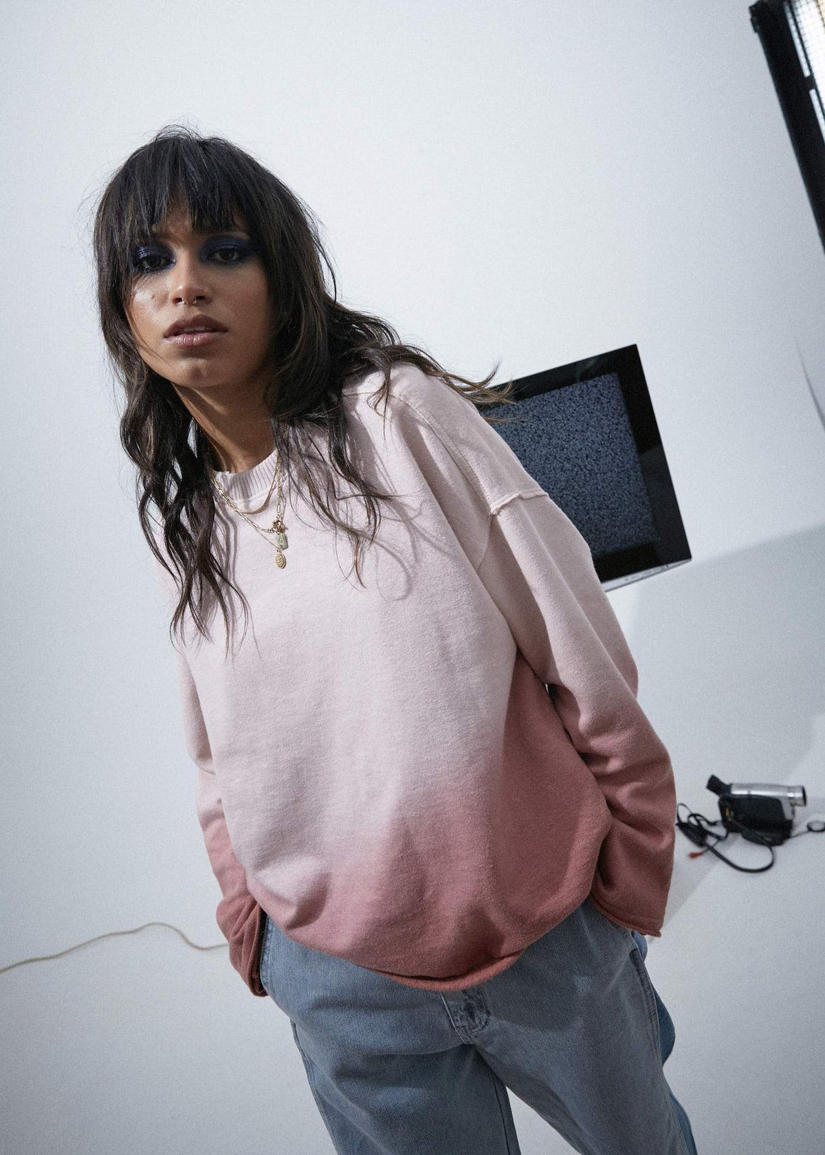 Afends Gretal  - Hemp Oversized Crew Neck - Ash Pink Dip Dye Ash pink dip dye