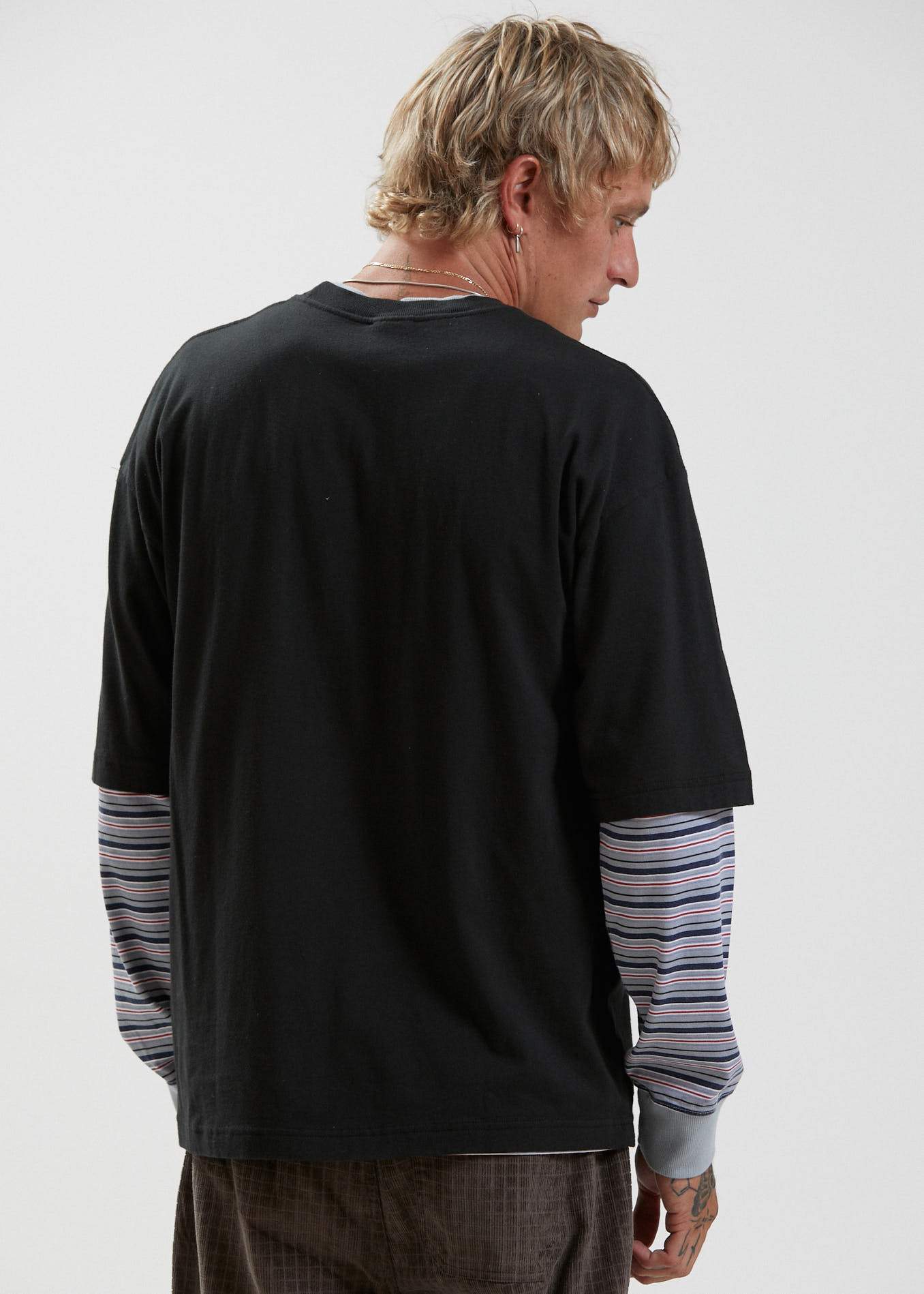Afends Supply  - Recycled Oversized T-Shirt - Black Black