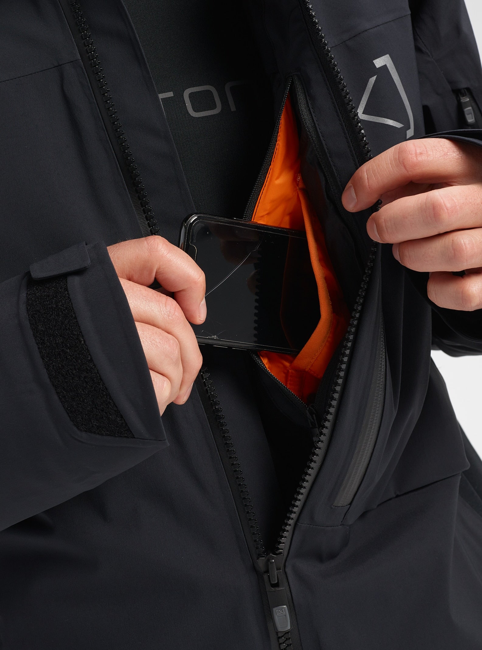 Burton [ak] GORE-TEX Helitack Stretch Jacket 2022 True black