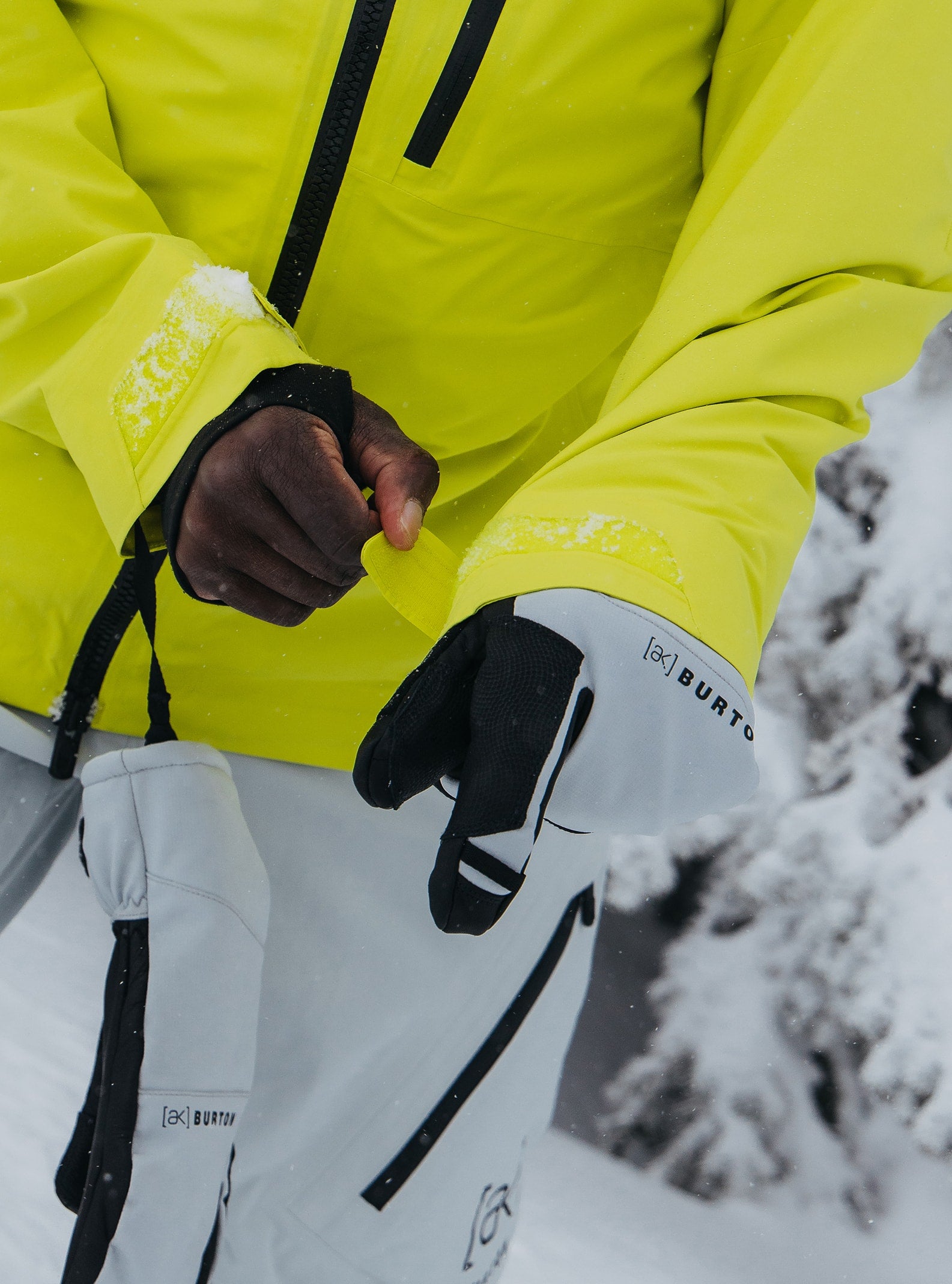 Burton Men's Burton [ak] Cyclic GORE-TEX 2L Jacket Limeade