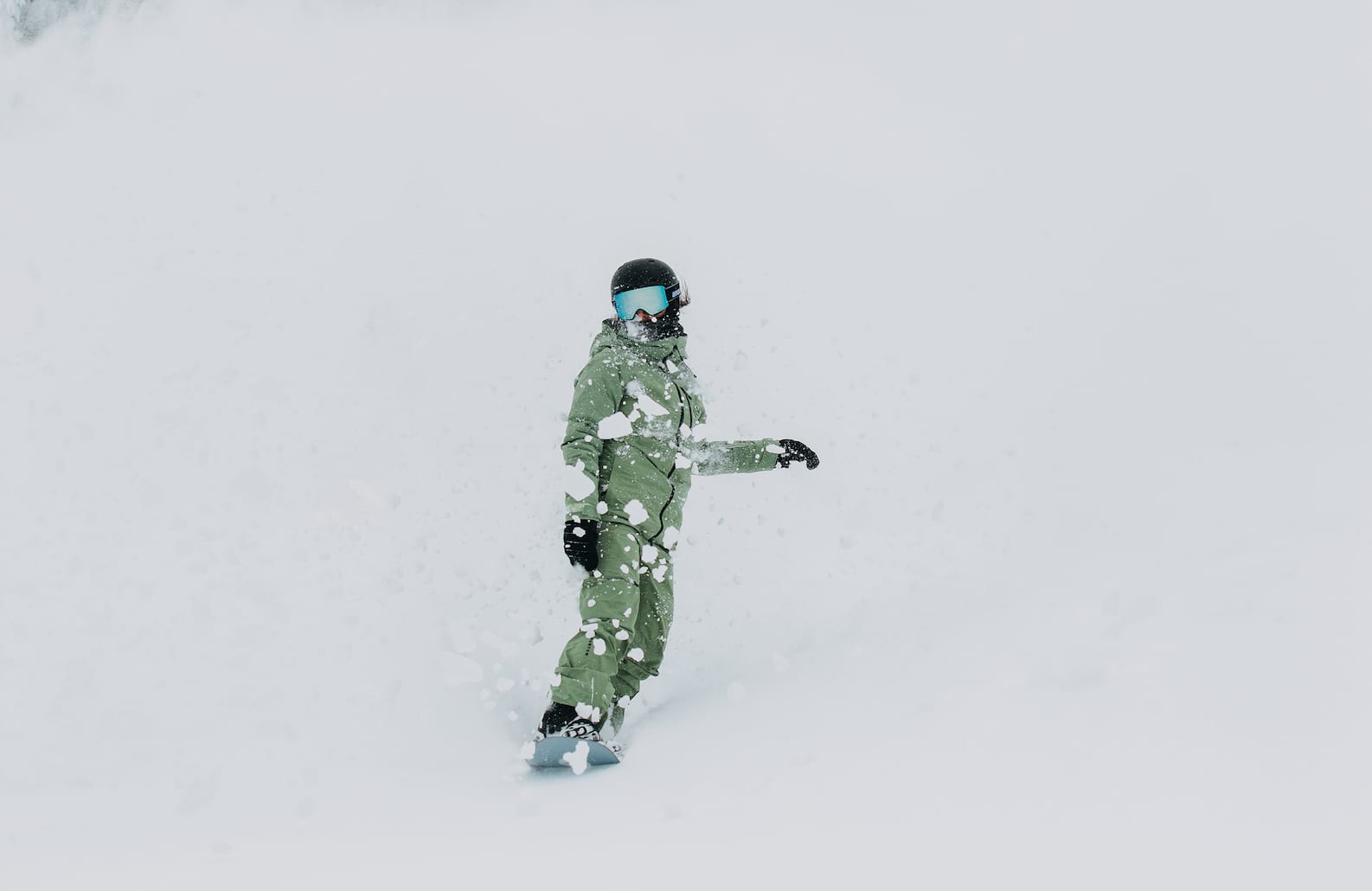 Burton Women's Burton [ak] Embark GORE-TEX 2L Jacket Hedge Green